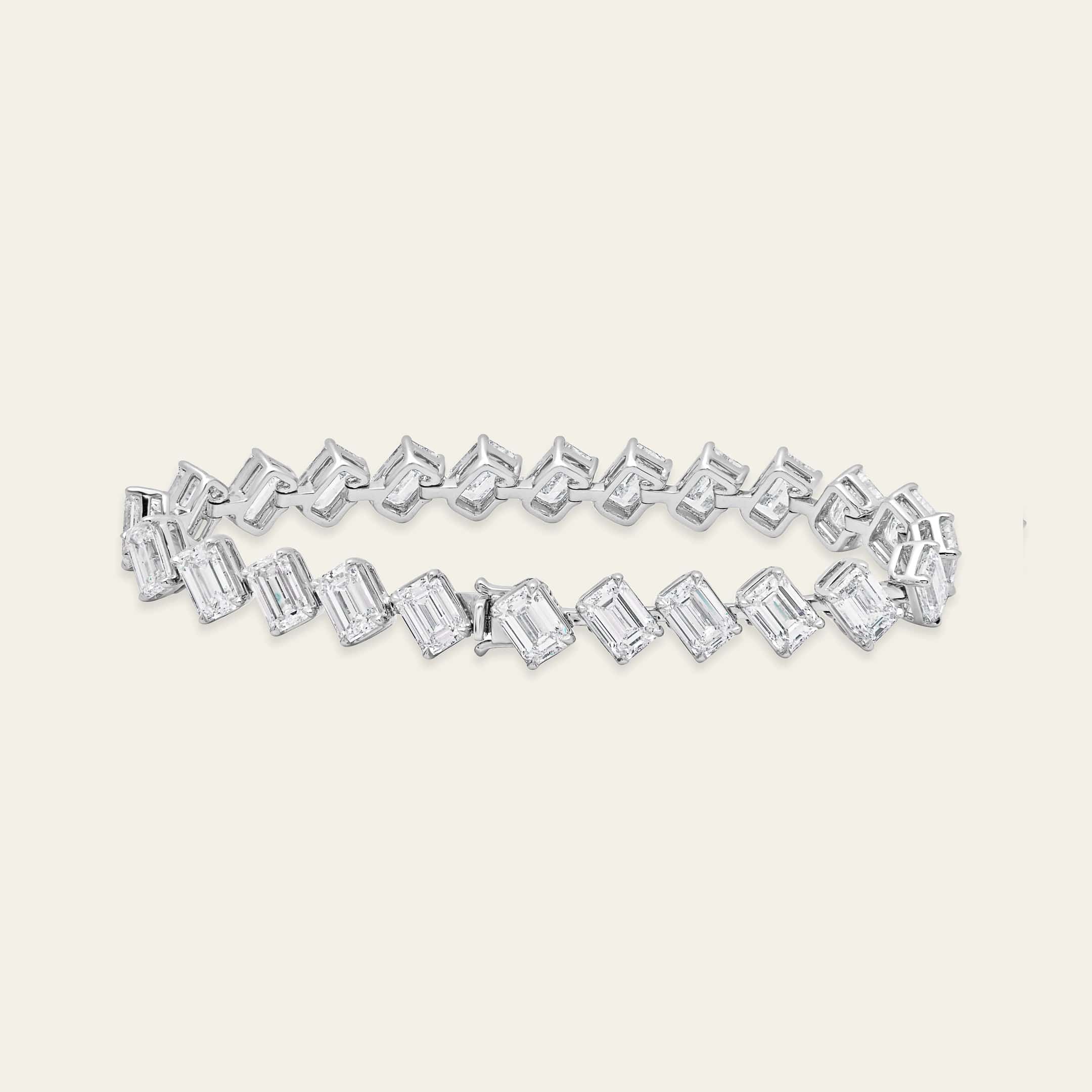 Ella Angled-Set 24 Carat Diamond Tennis Bracelet - Image 3