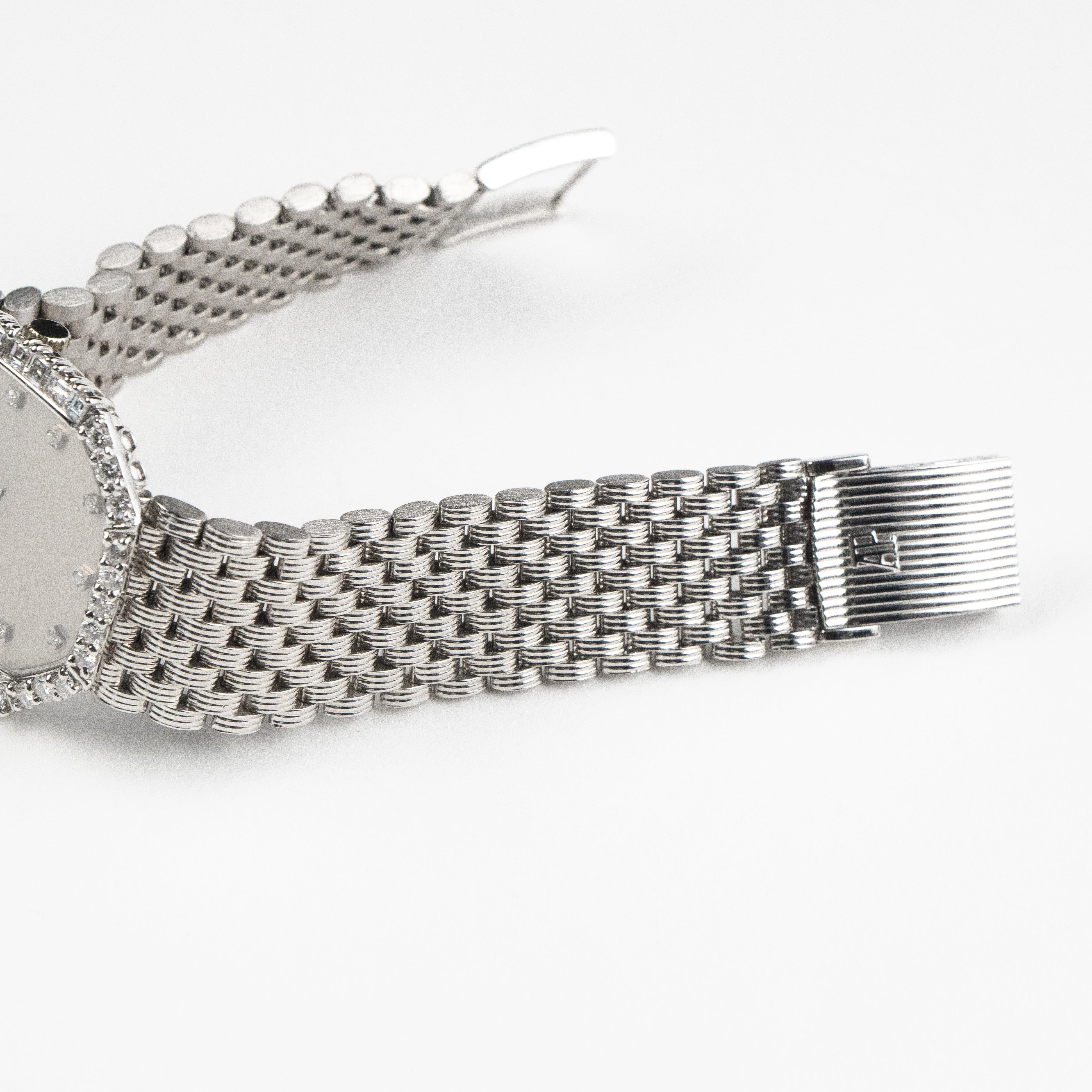 Audemars Piguet Cobra Vintage 'Ladies' White Gold Silver Diamond Dial Diamond Bezel - Image 10