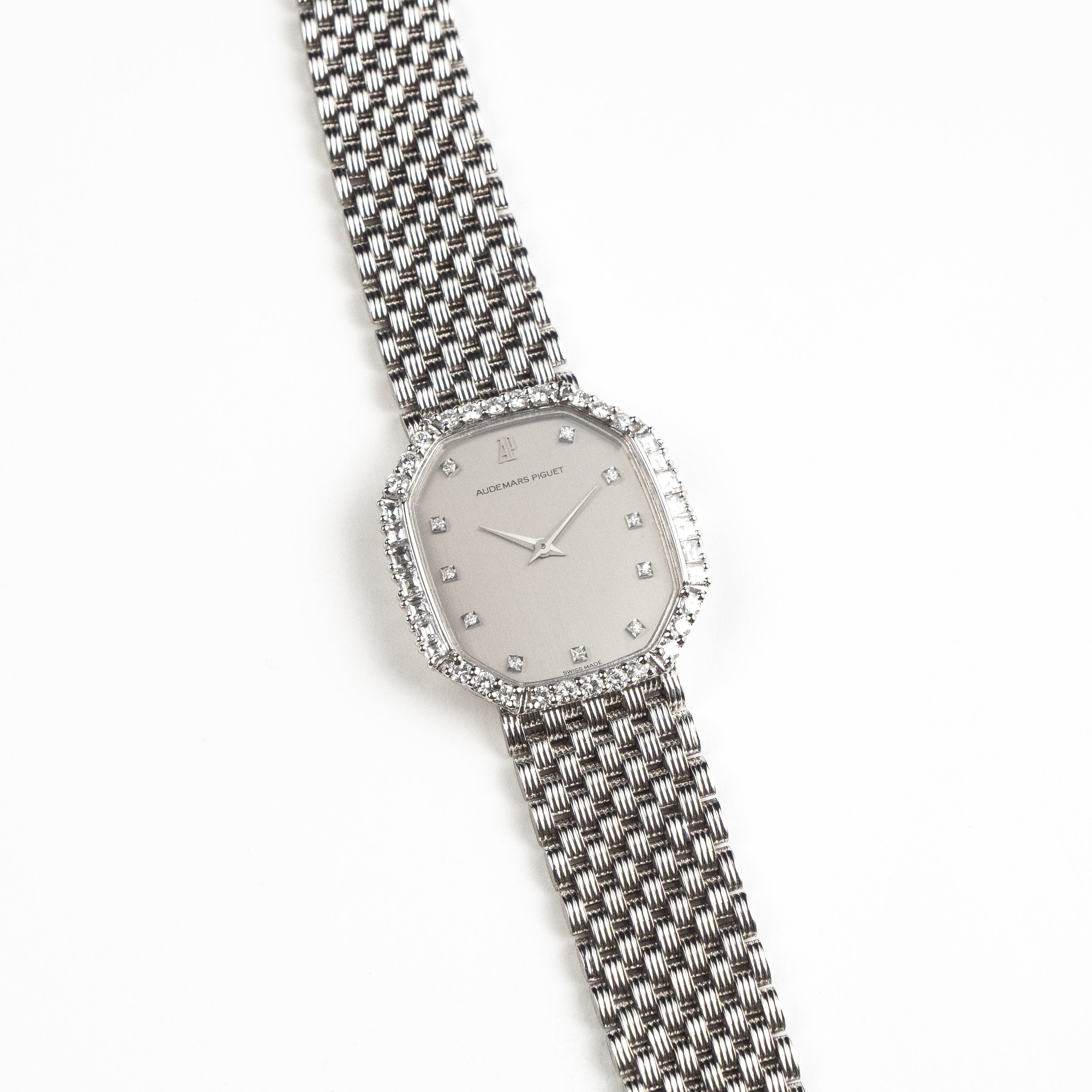 Audemars Piguet Cobra Vintage 'Ladies' White Gold Silver Diamond Dial Diamond Bezel - Image 4
