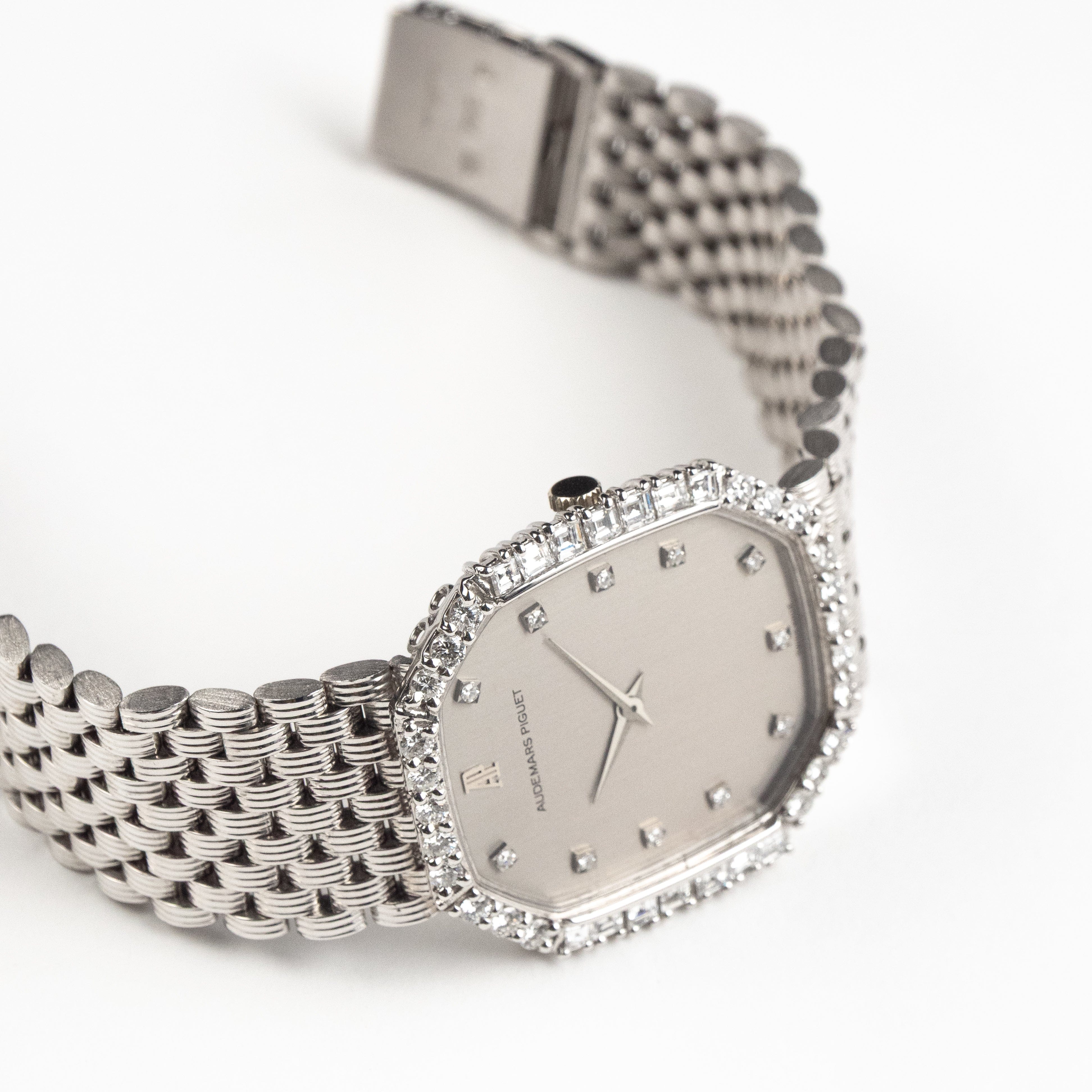 Audemars Piguet Cobra Vintage 'Ladies' White Gold Silver Diamond Dial Diamond Bezel - Image 5