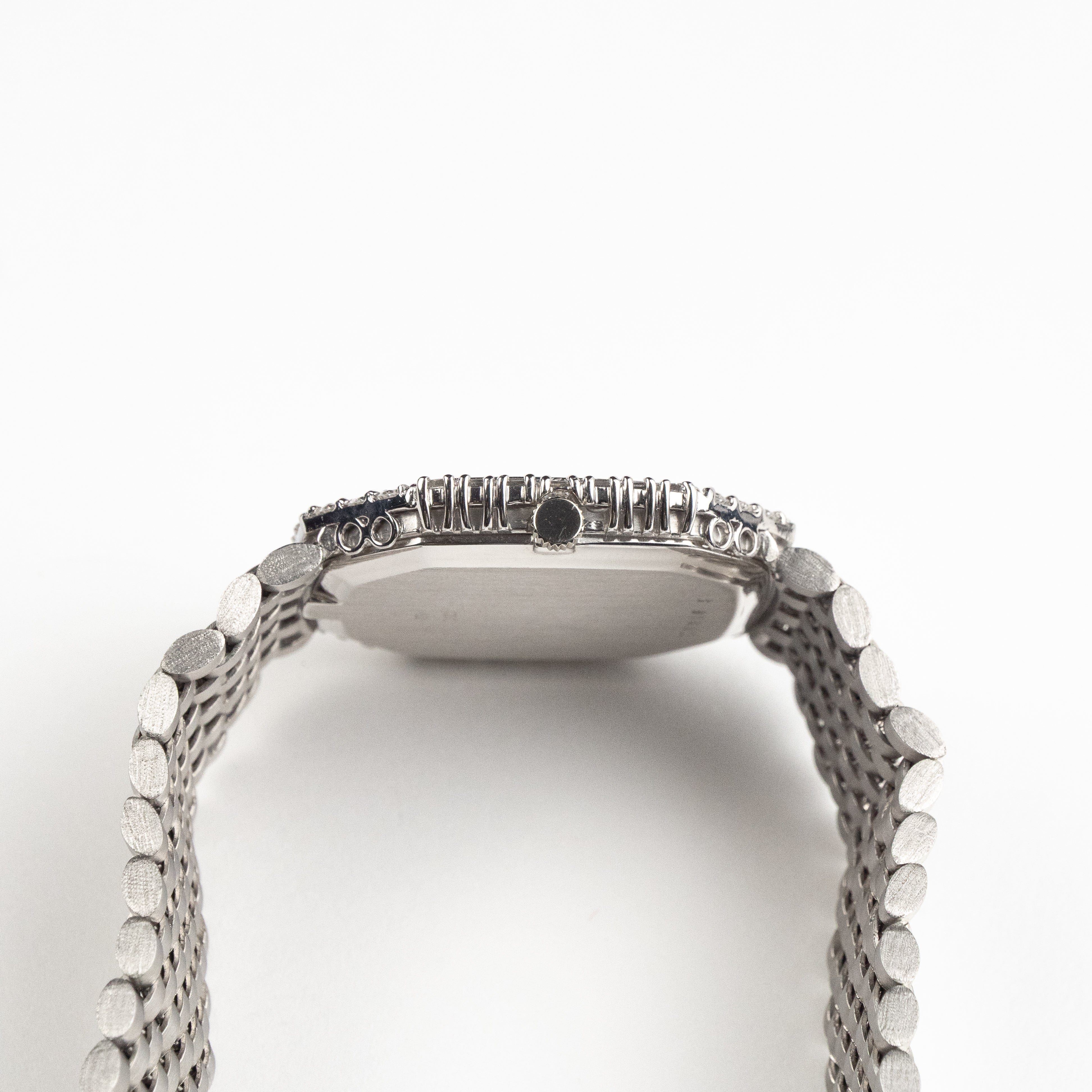 Audemars Piguet Cobra Vintage 'Ladies' White Gold Silver Diamond Dial Diamond Bezel - Image 7