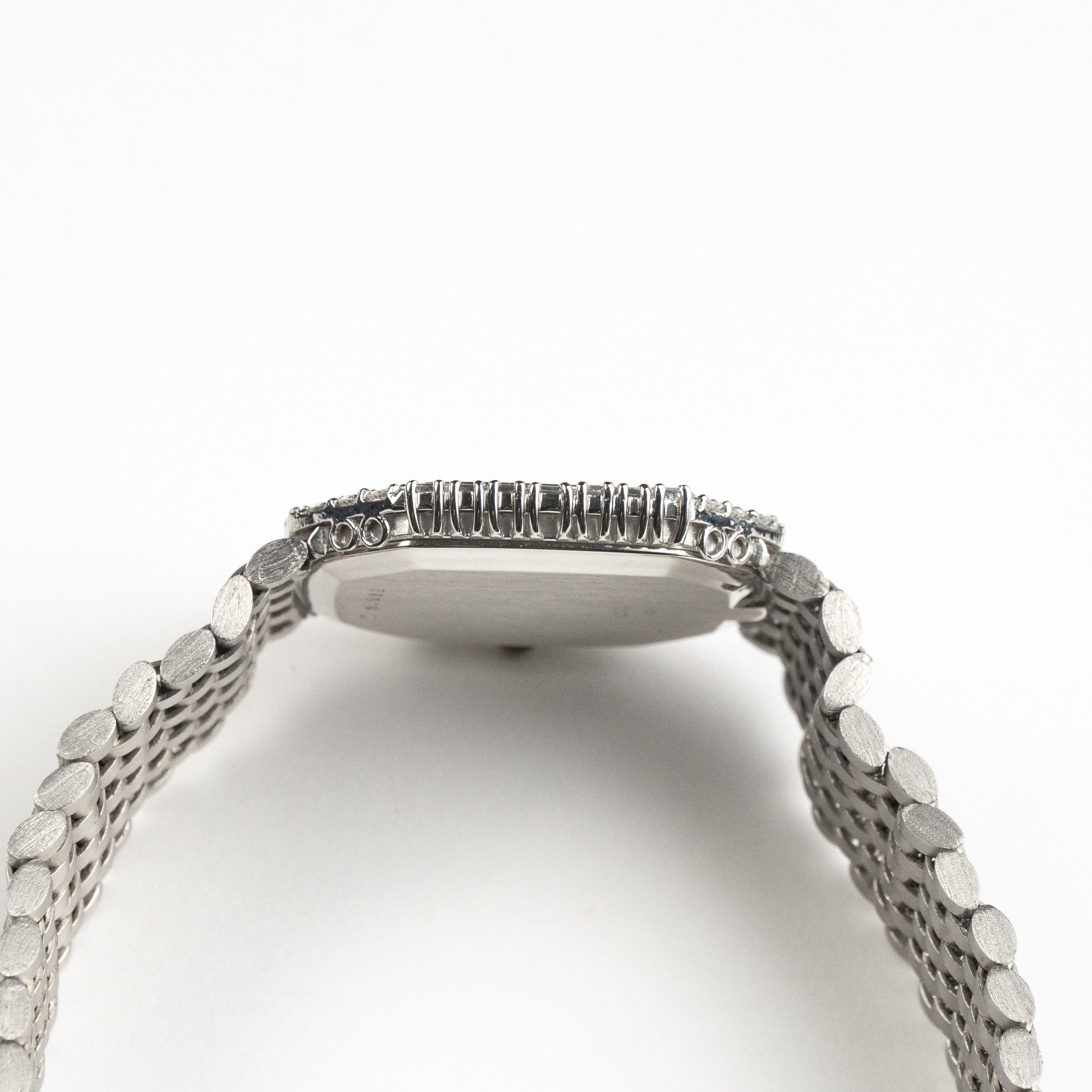 Audemars Piguet Cobra Vintage 'Ladies' White Gold Silver Diamond Dial Diamond Bezel - Image 8