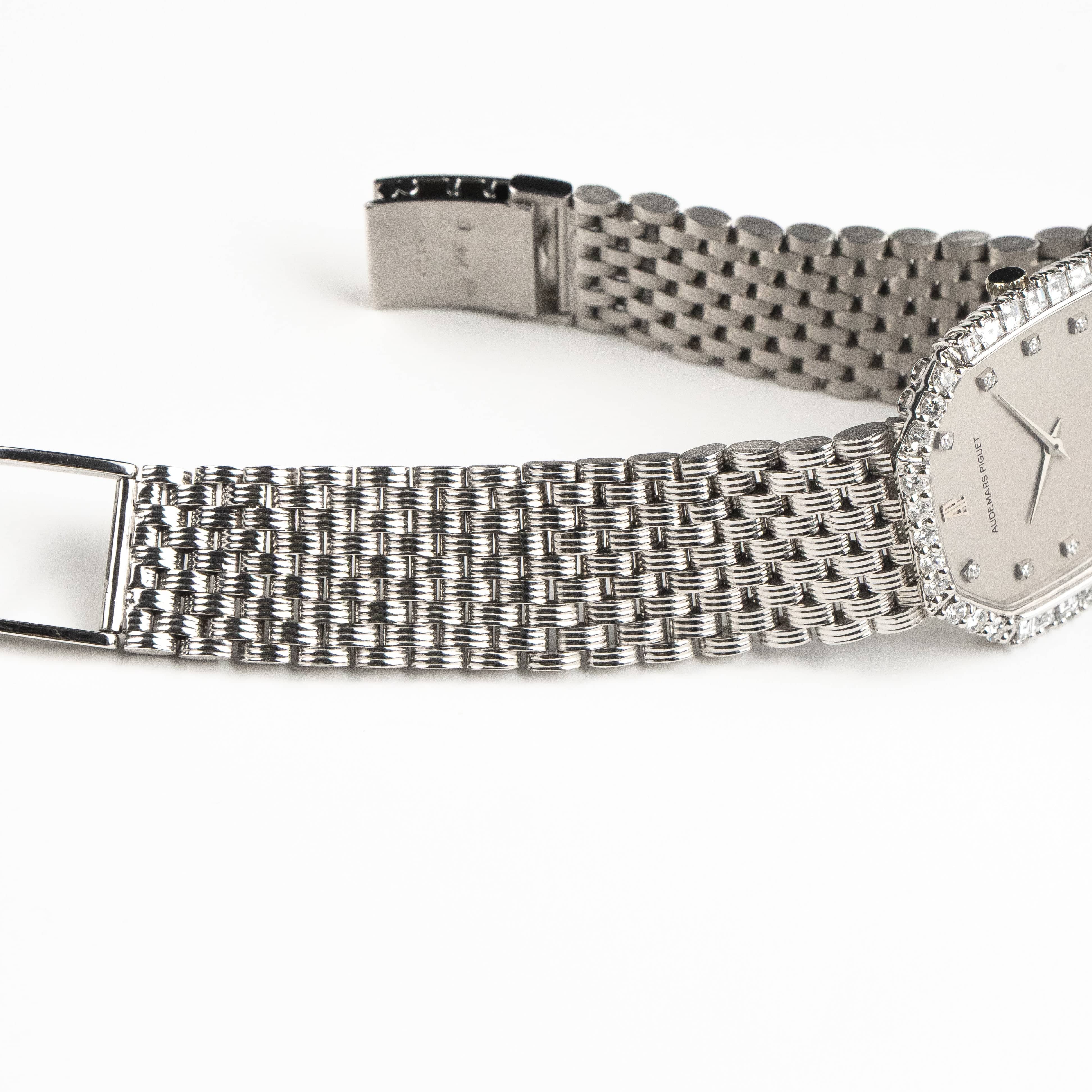 Audemars Piguet Cobra Vintage 'Ladies' White Gold Silver Diamond Dial Diamond Bezel - Image 9