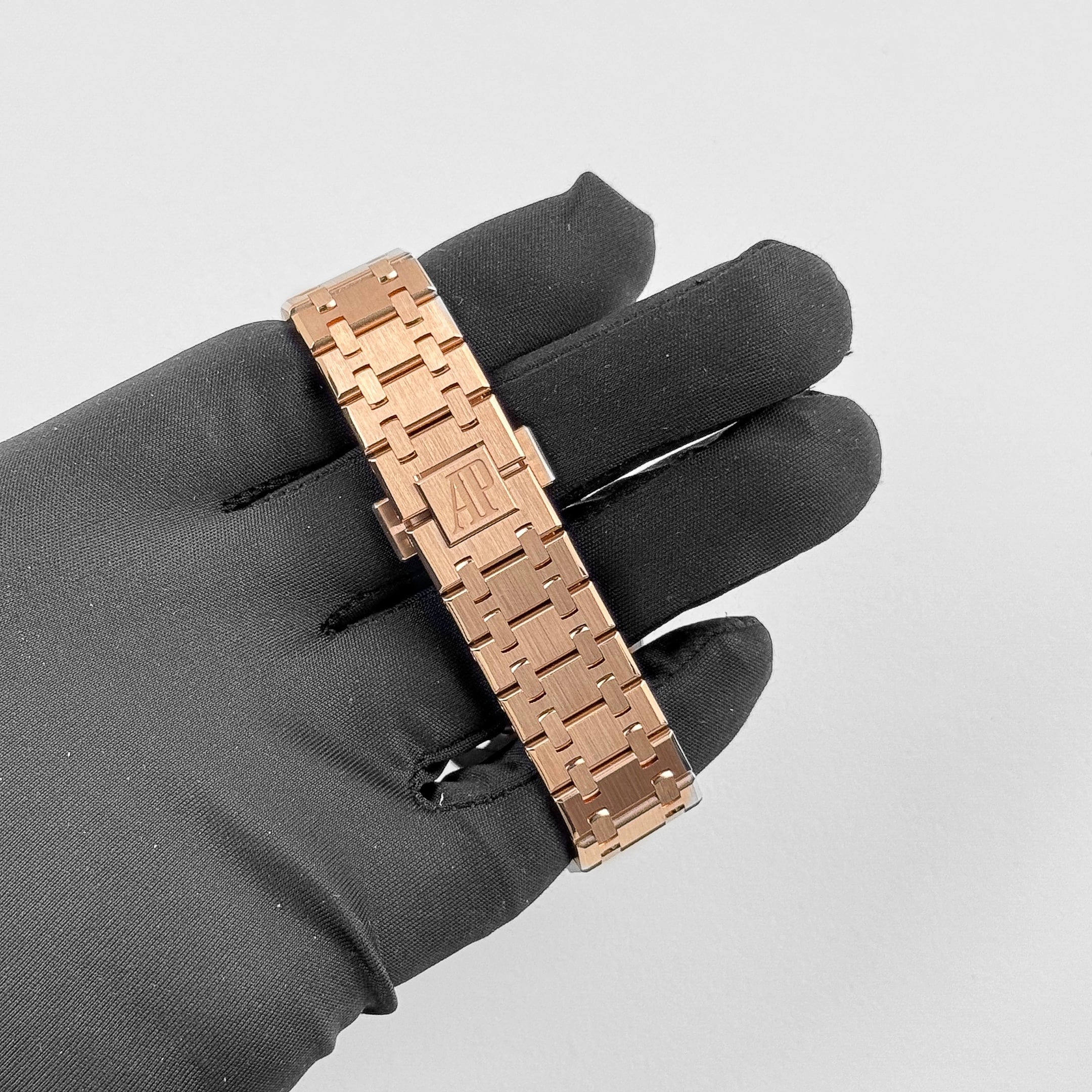 Audemars Piguet Royal Oak 15451OR.ZZ.1256OR.01.A 'Ladies' Rose Gold White Dial Diamond Bezel - Image 11