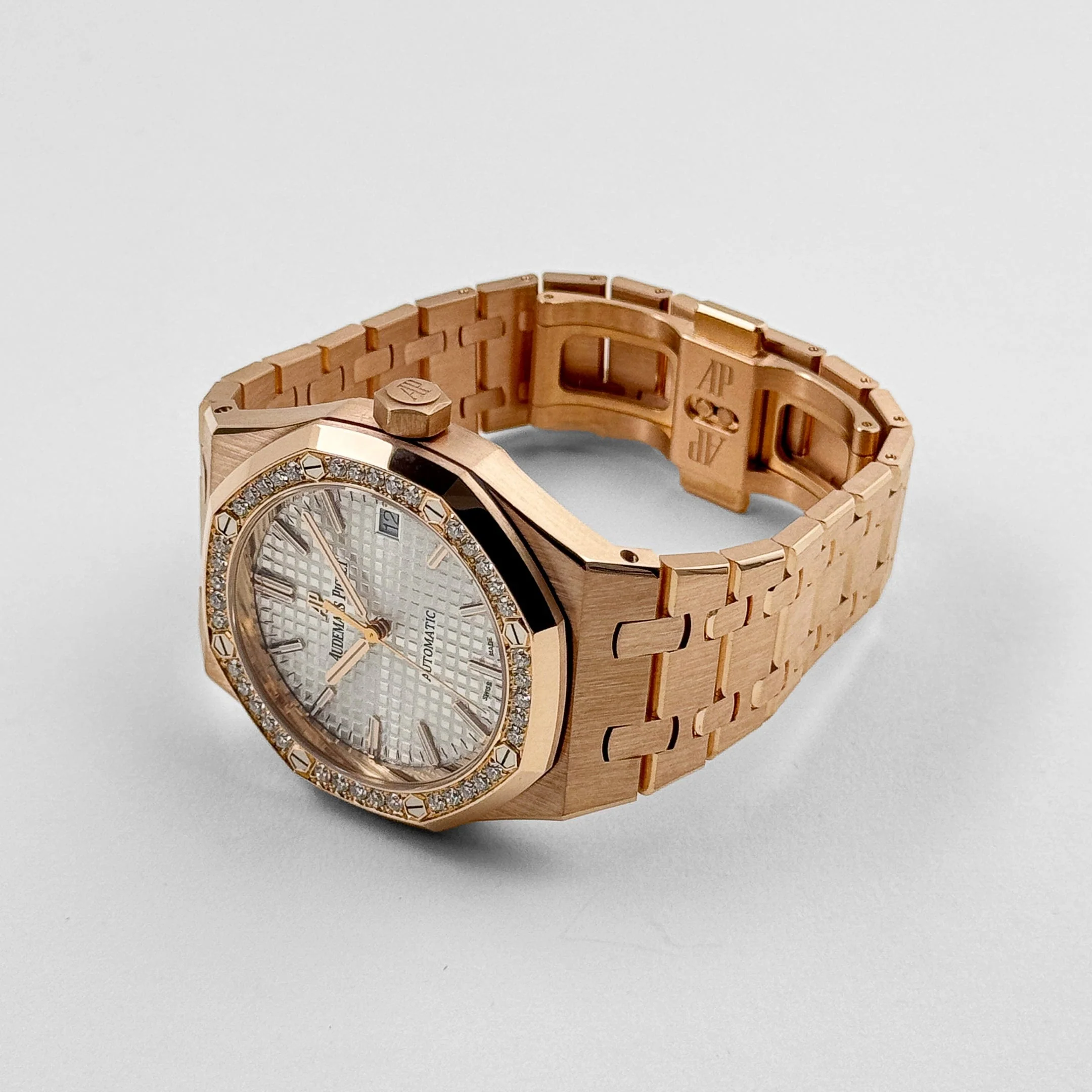 Audemars Piguet Royal Oak 15451OR.ZZ.1256OR.01.A 'Ladies' Rose Gold White Dial Diamond Bezel - Image 4