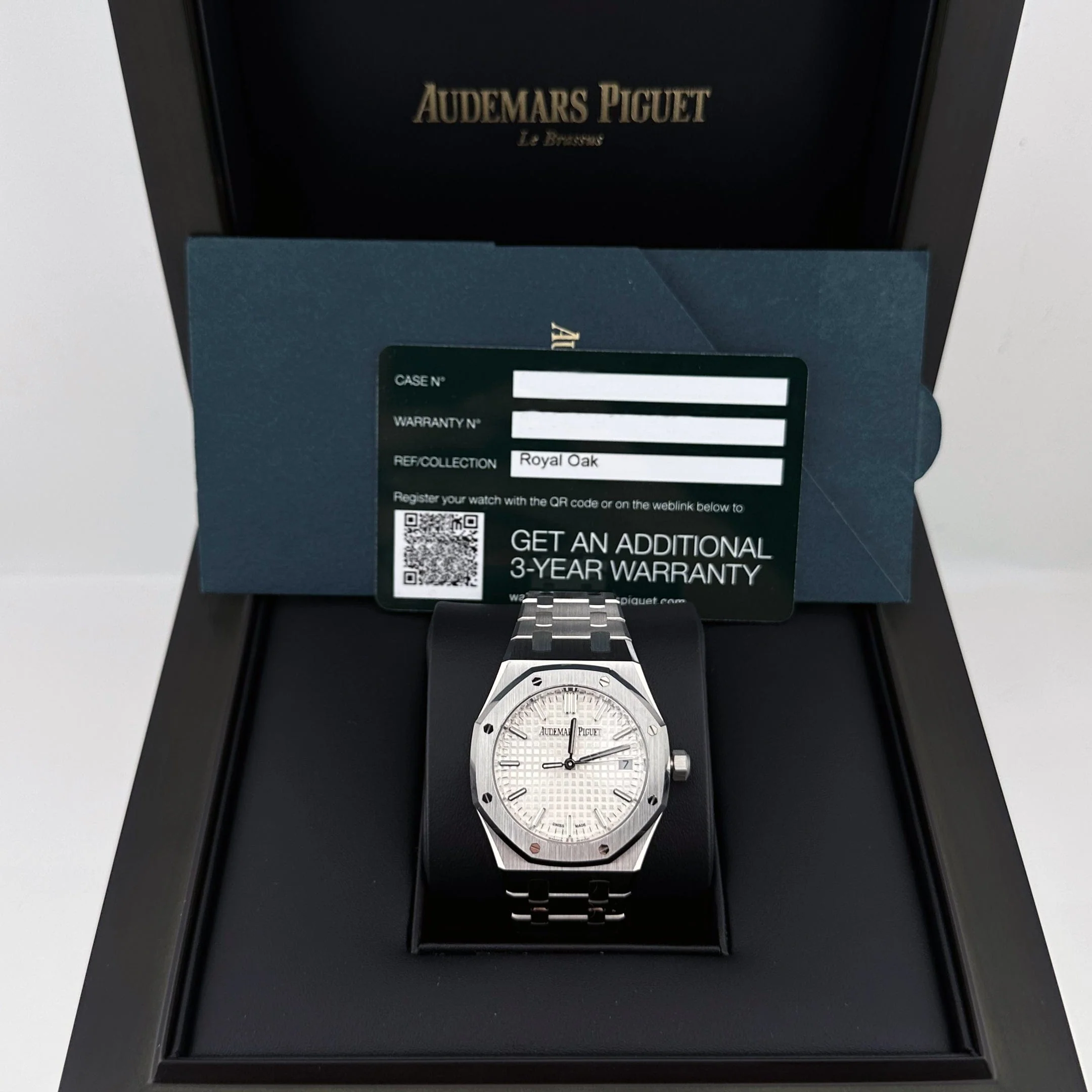 Audemars Piguet Royal Oak 77350ST.OO.1261ST.01 Stainless Steel Silver-Toned Dial - Image 12