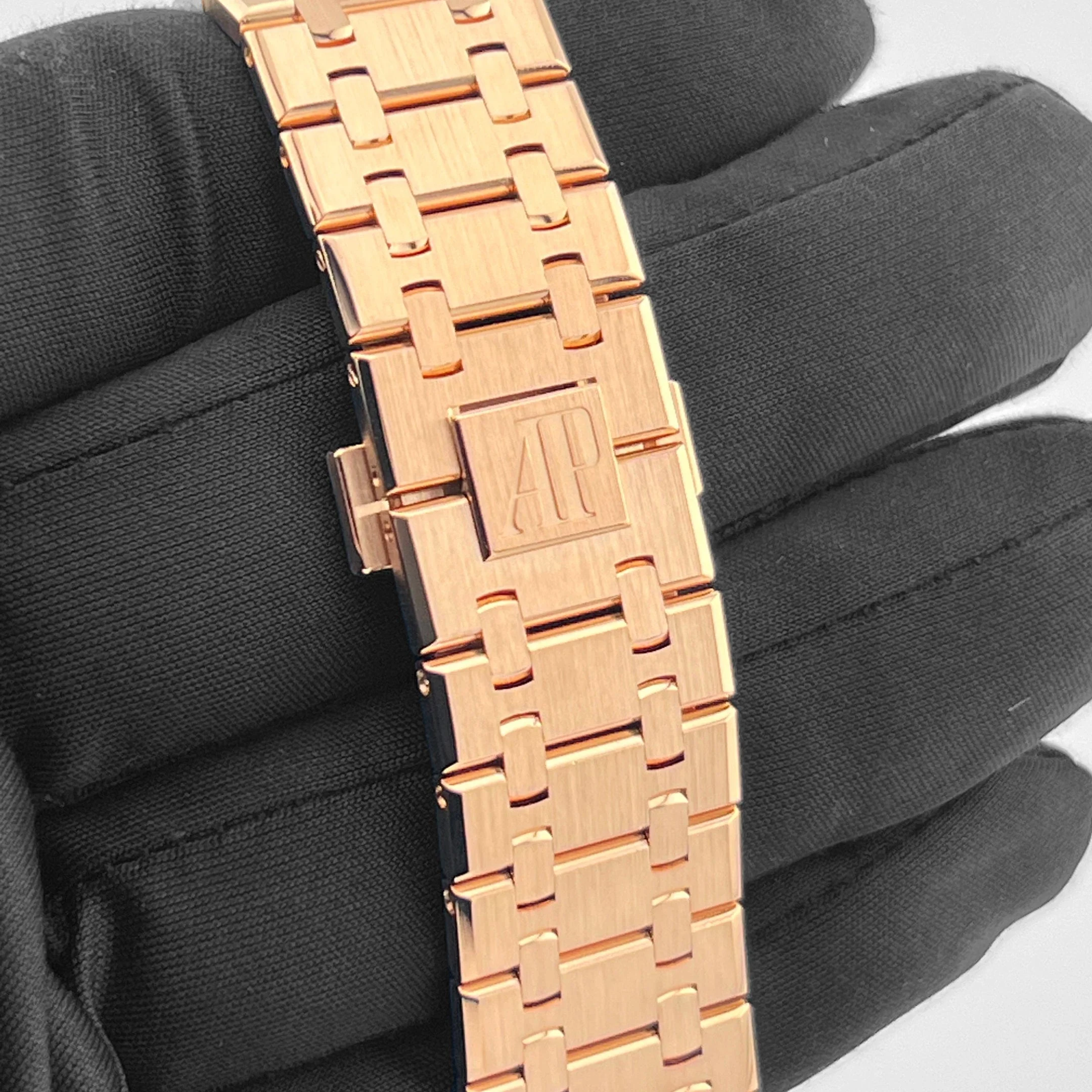 Audemars Piguet Royal Oak Perpetual Calendar 26574OR.OO.1220OR.01 Rose Gold Silver Dial (2021) - Image 10