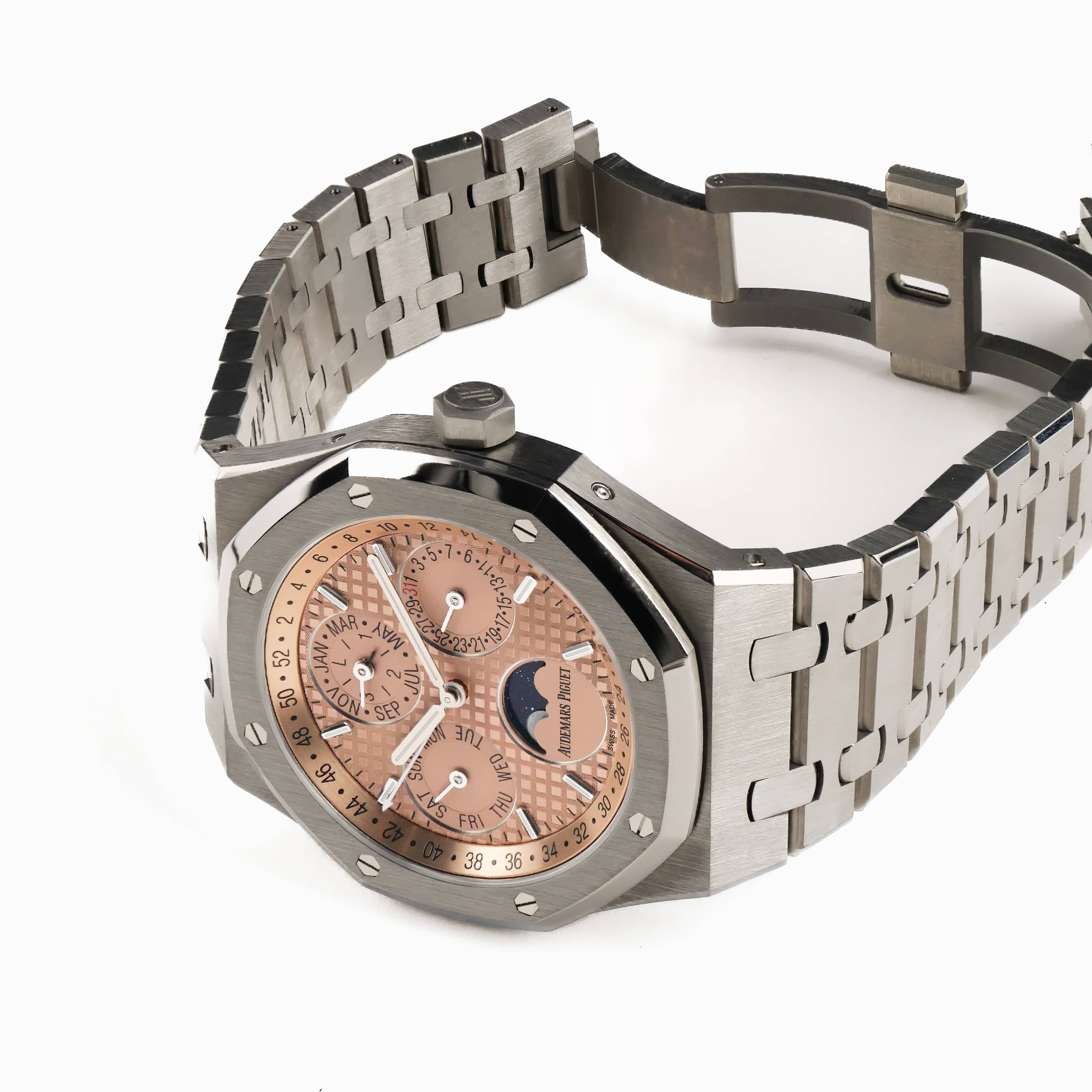 Audemars Piguet Royal Oak Perpetual Calendar 26615TI.OO.1220TI.01 Titanium Salmon Dial Limited Edition of 300 - Image 6
