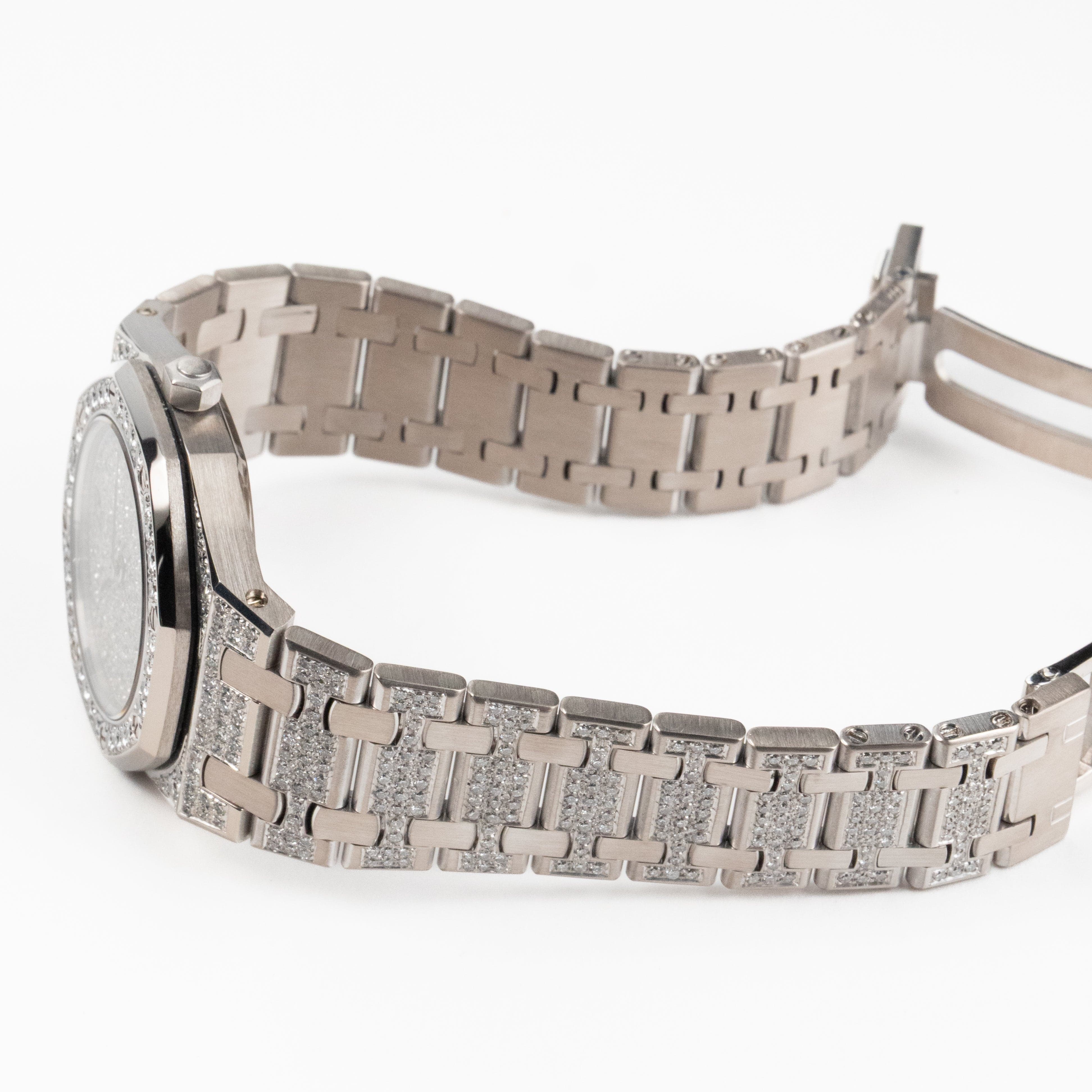 Audemars Piguet Royal Oak 14587BC 'Ladies' White Gold Diamond Emerald Set Dial Quartz (1995) - Image 11