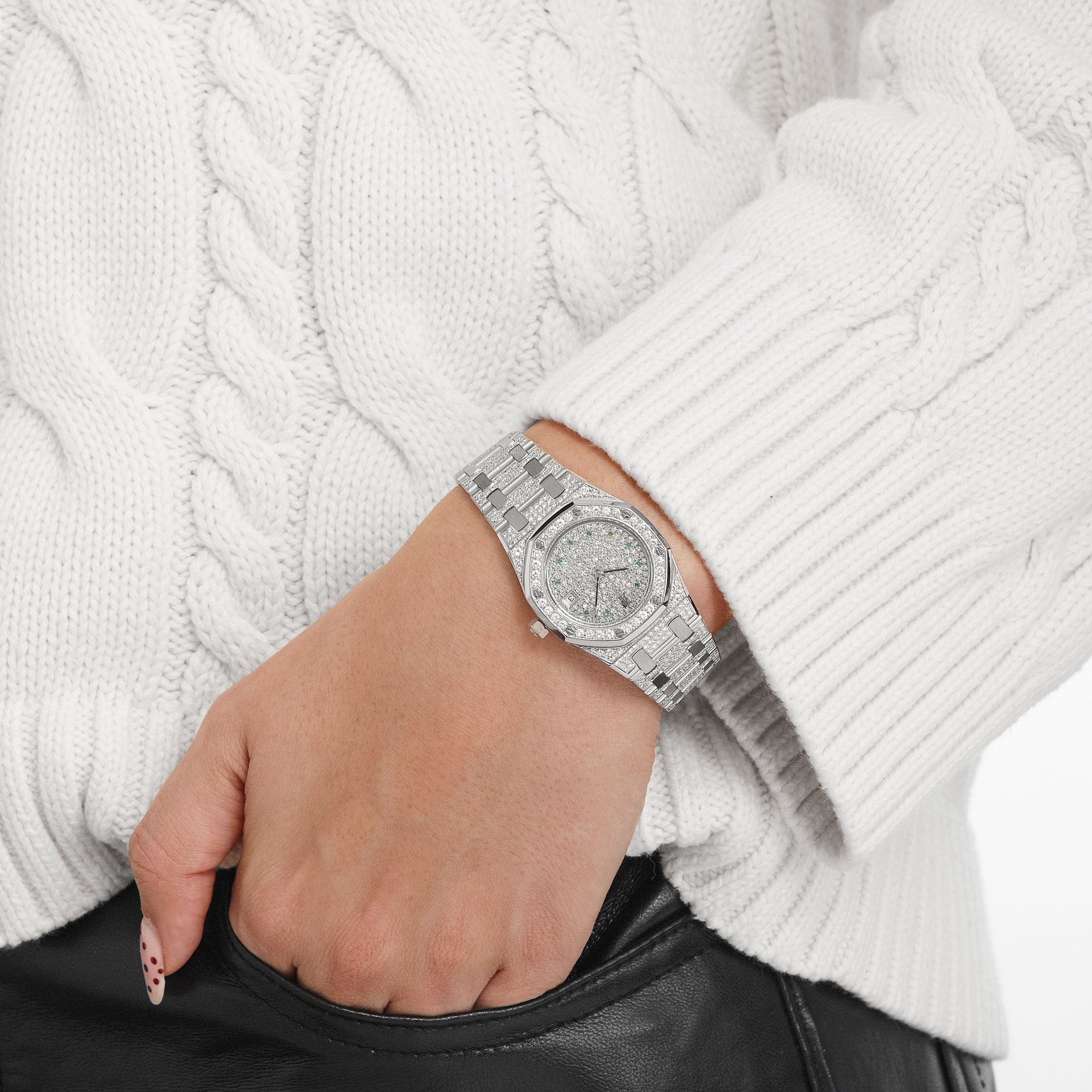 Audemars Piguet Royal Oak 14587BC 'Ladies' White Gold Diamond Emerald Set Dial Quartz (1995) - Image 3