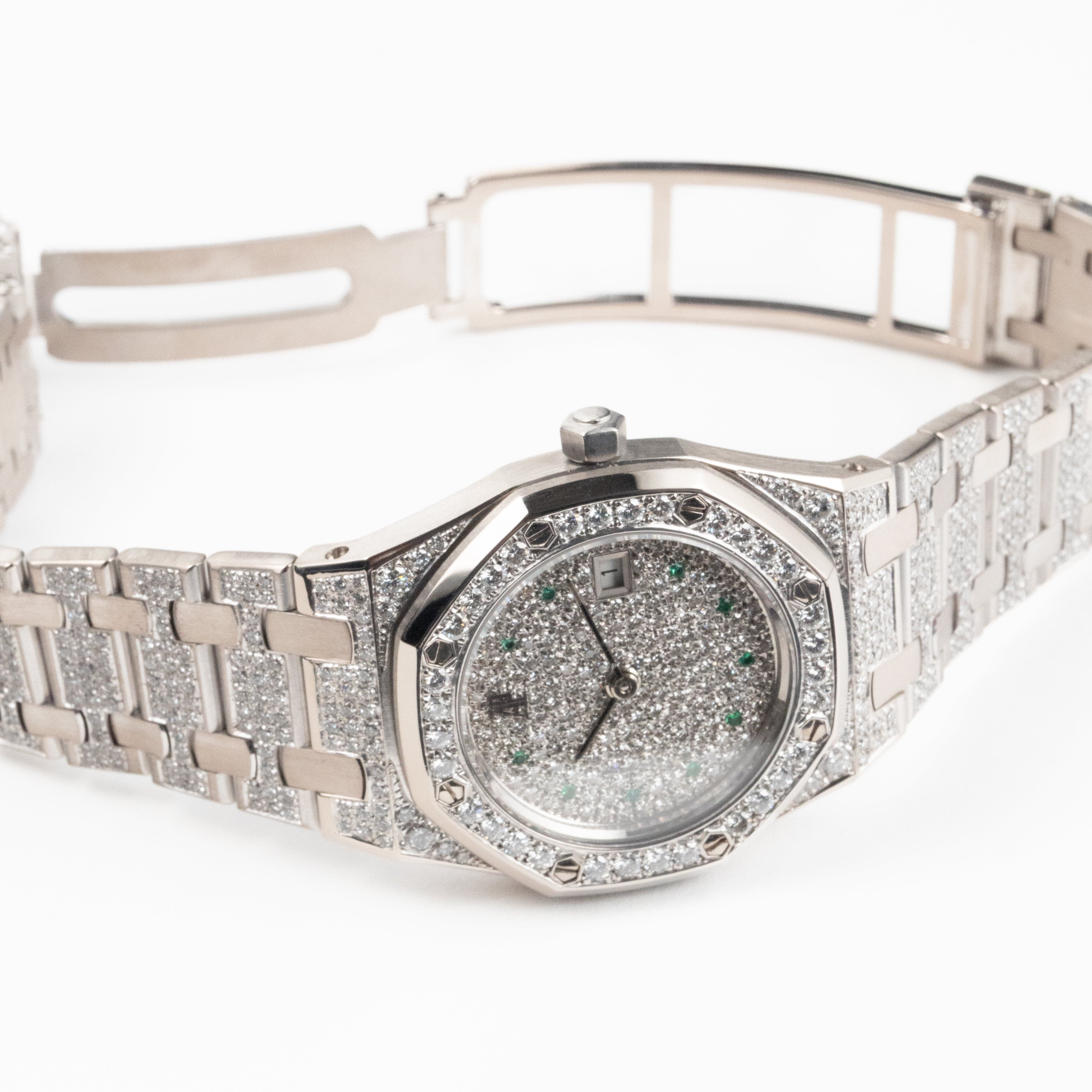 Audemars Piguet Royal Oak 14587BC 'Ladies' White Gold Diamond Emerald Set Dial Quartz (1995) - Image 6