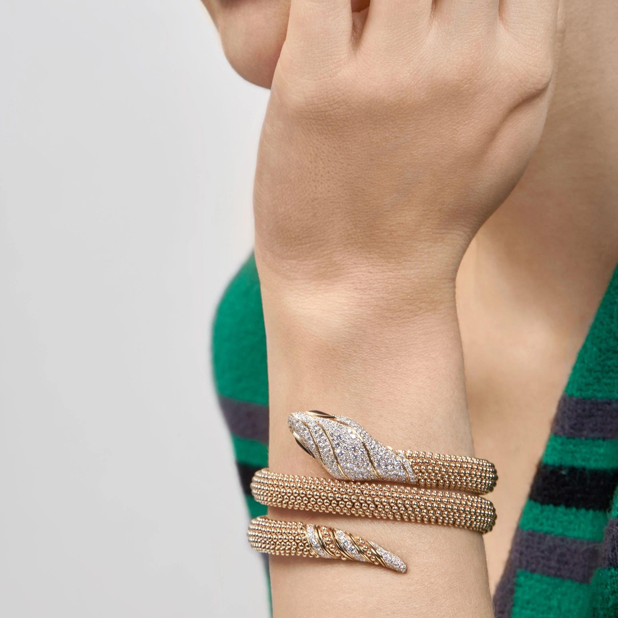 Bvlgari Serpenti Bracelet 358431 - Image 2