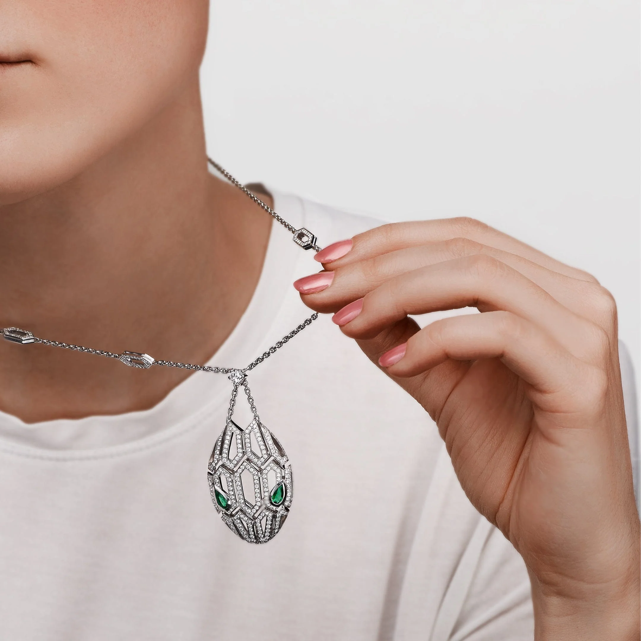 Bvlgari Serpenti Seduttori Necklace 352752 - Image 2
