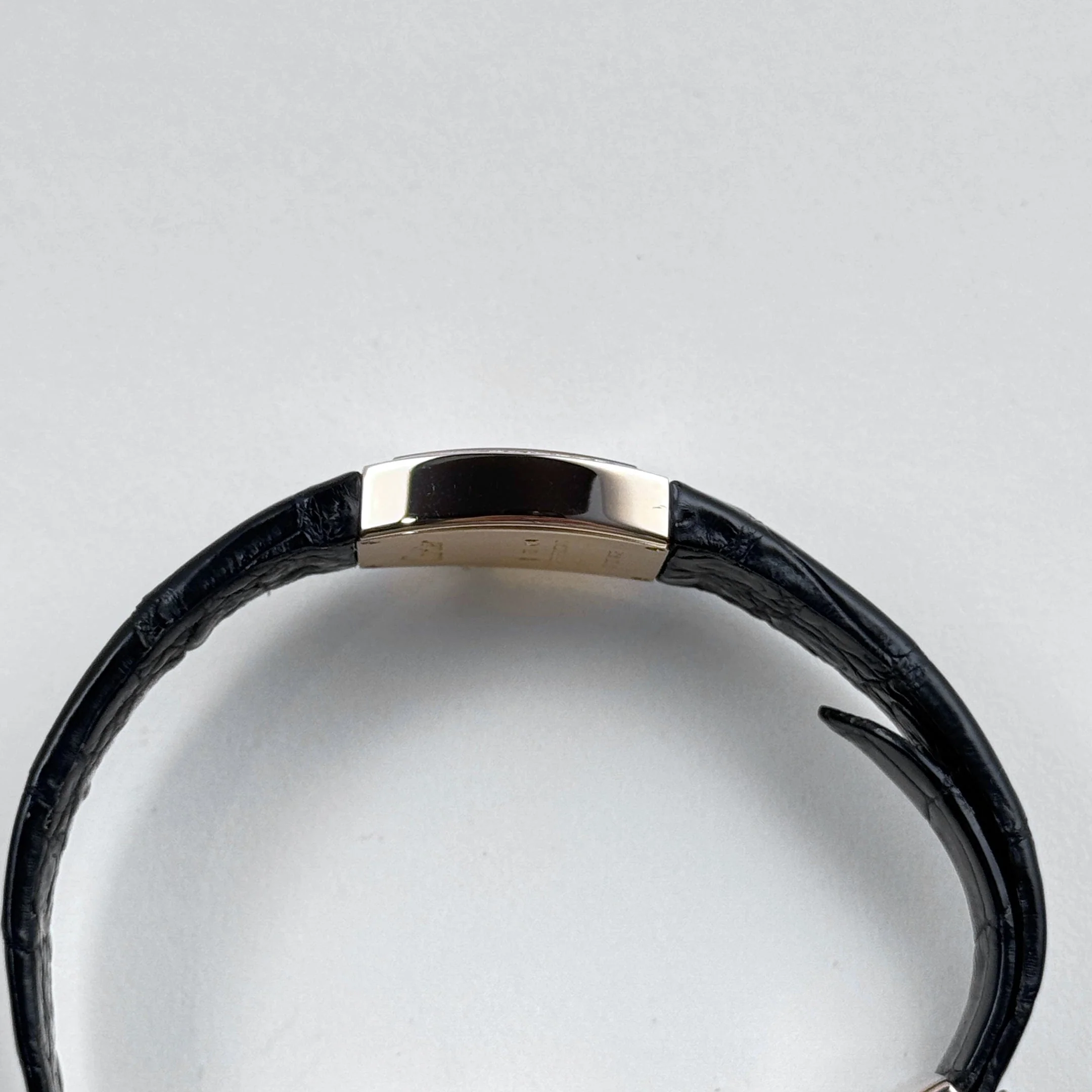 Cartier La Doña 2904 Yellow Gold Diamond Bezel - Image 18