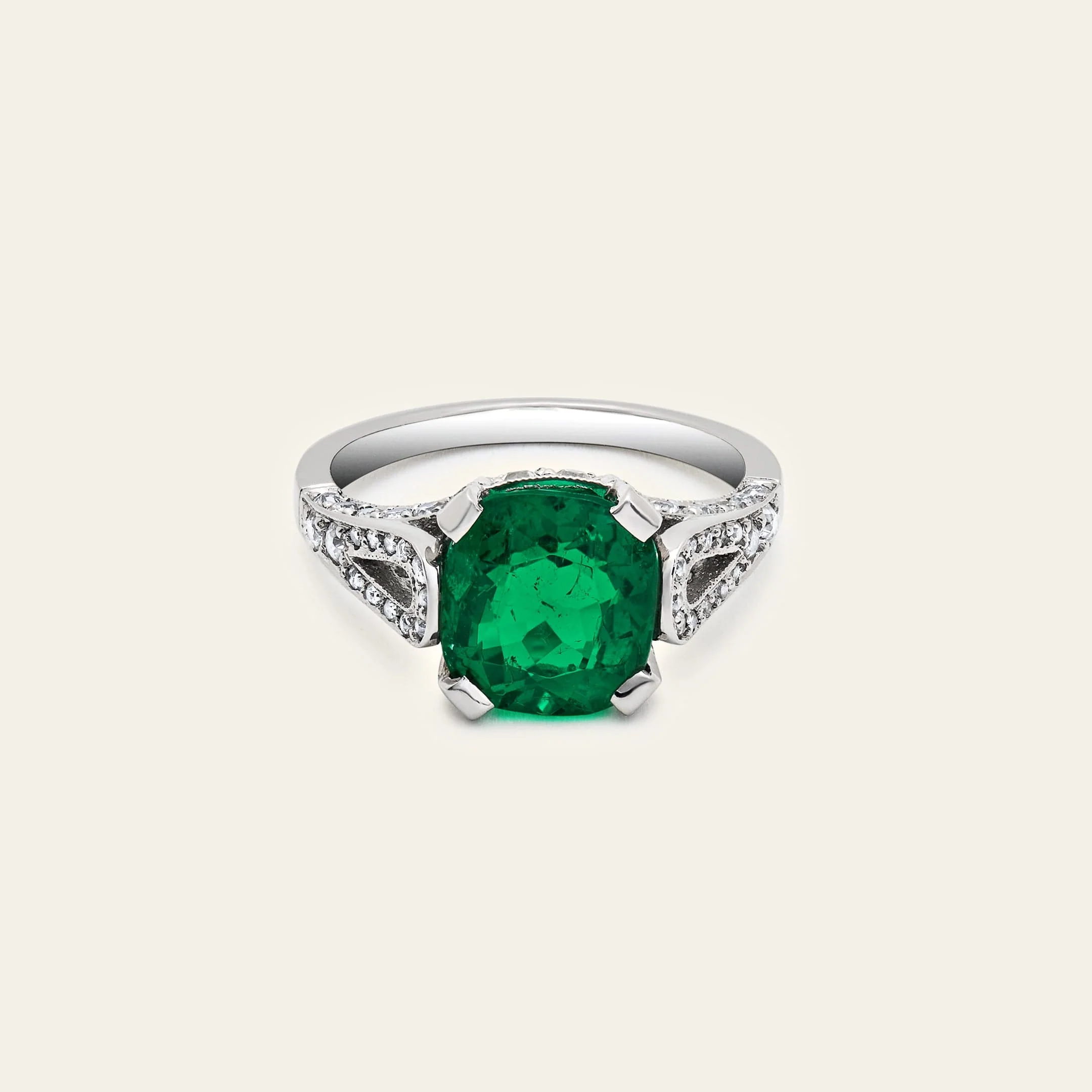 3 Carat Emerald Ring With Diamonds