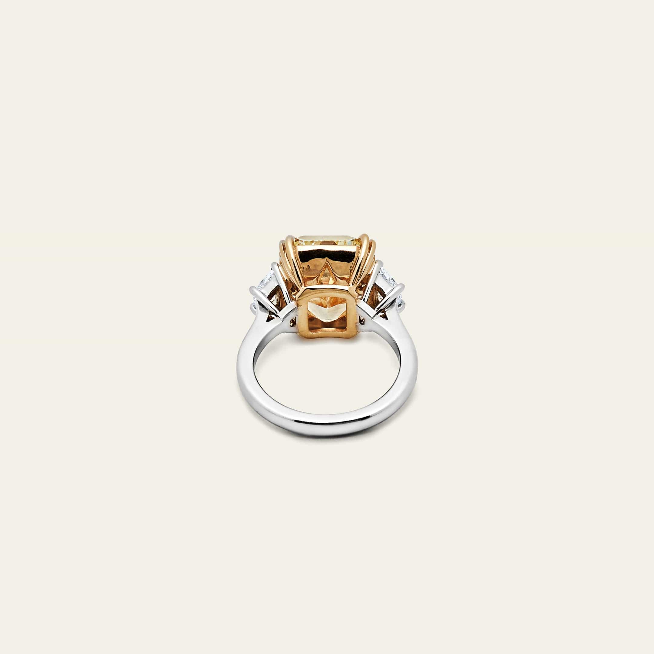 Fancy Intense Yellow Radiant Diamond Ring - Image 4