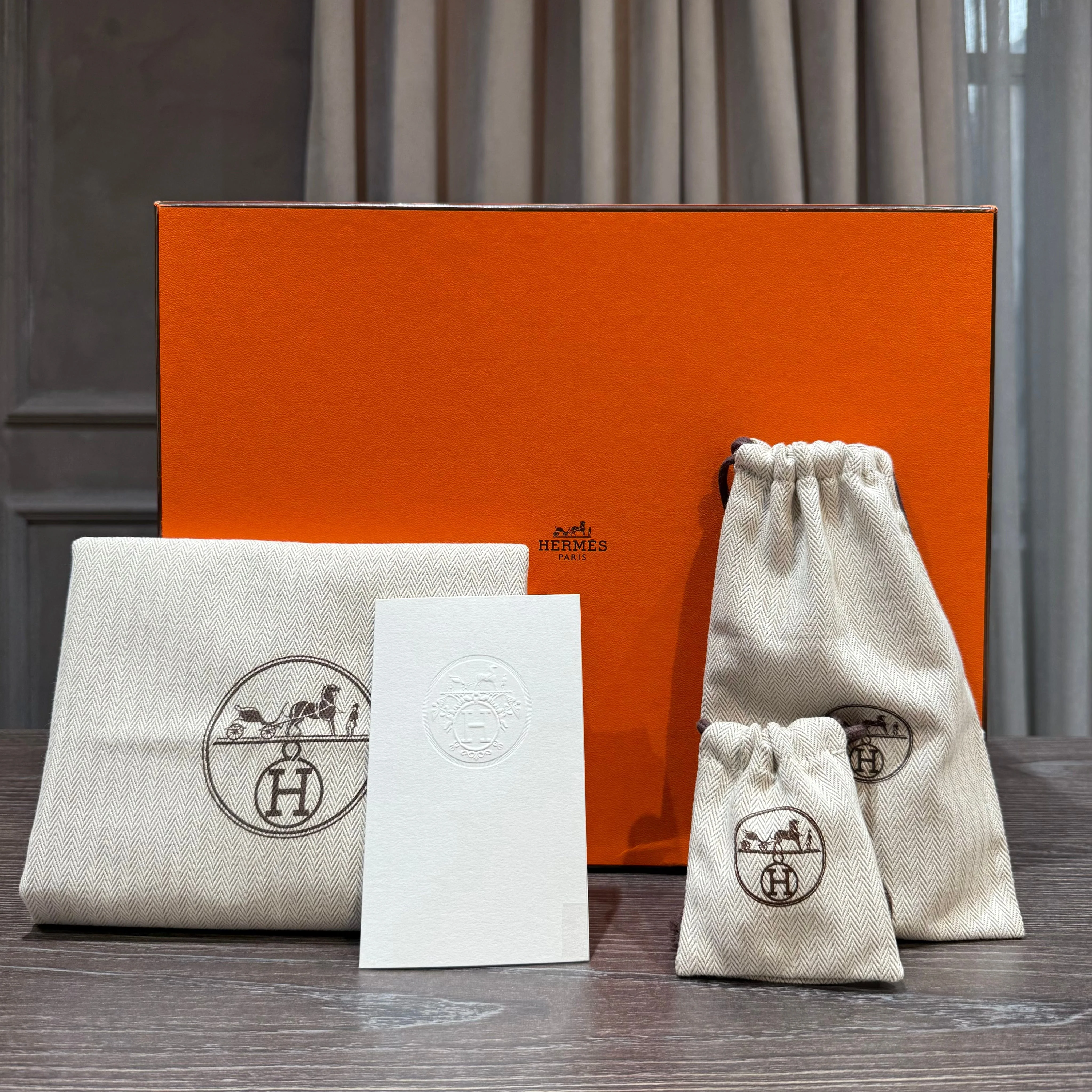 Hermès Biscuit Kelly Sellier 25 Epsom Palladium Hardware - Image 7