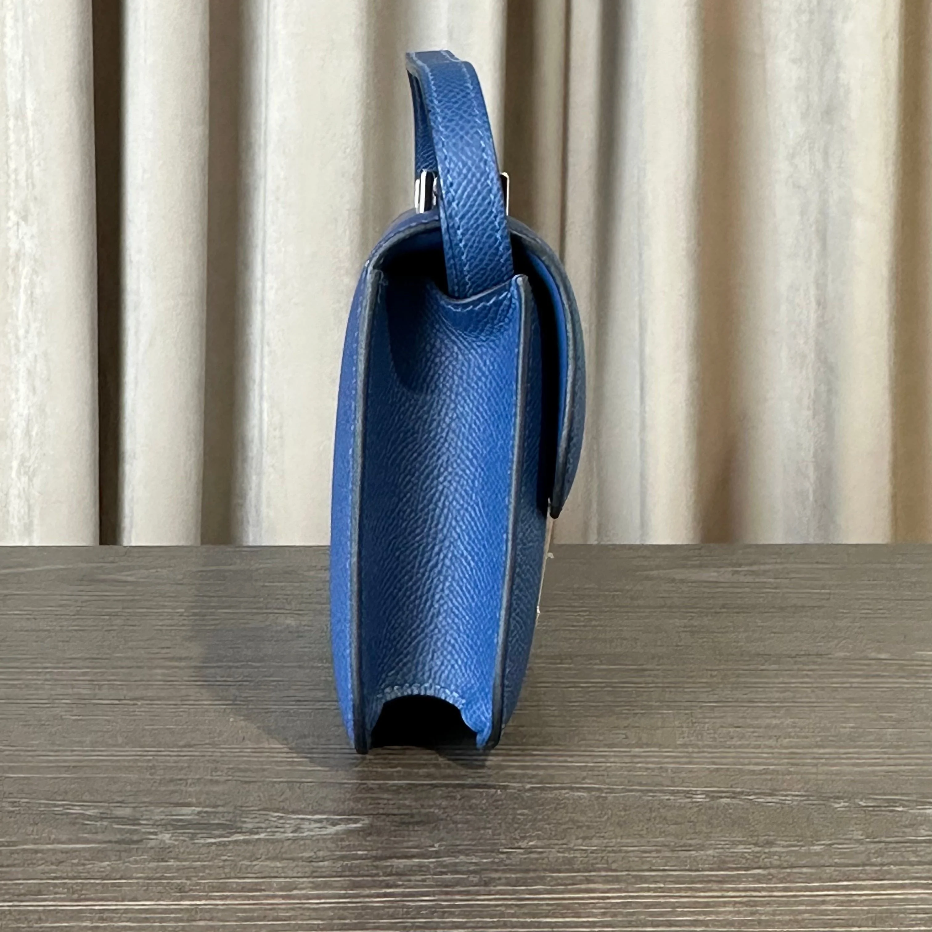 Hermès Bleu Tie Constance Elan Epsom Palladium Hardware - Image 3