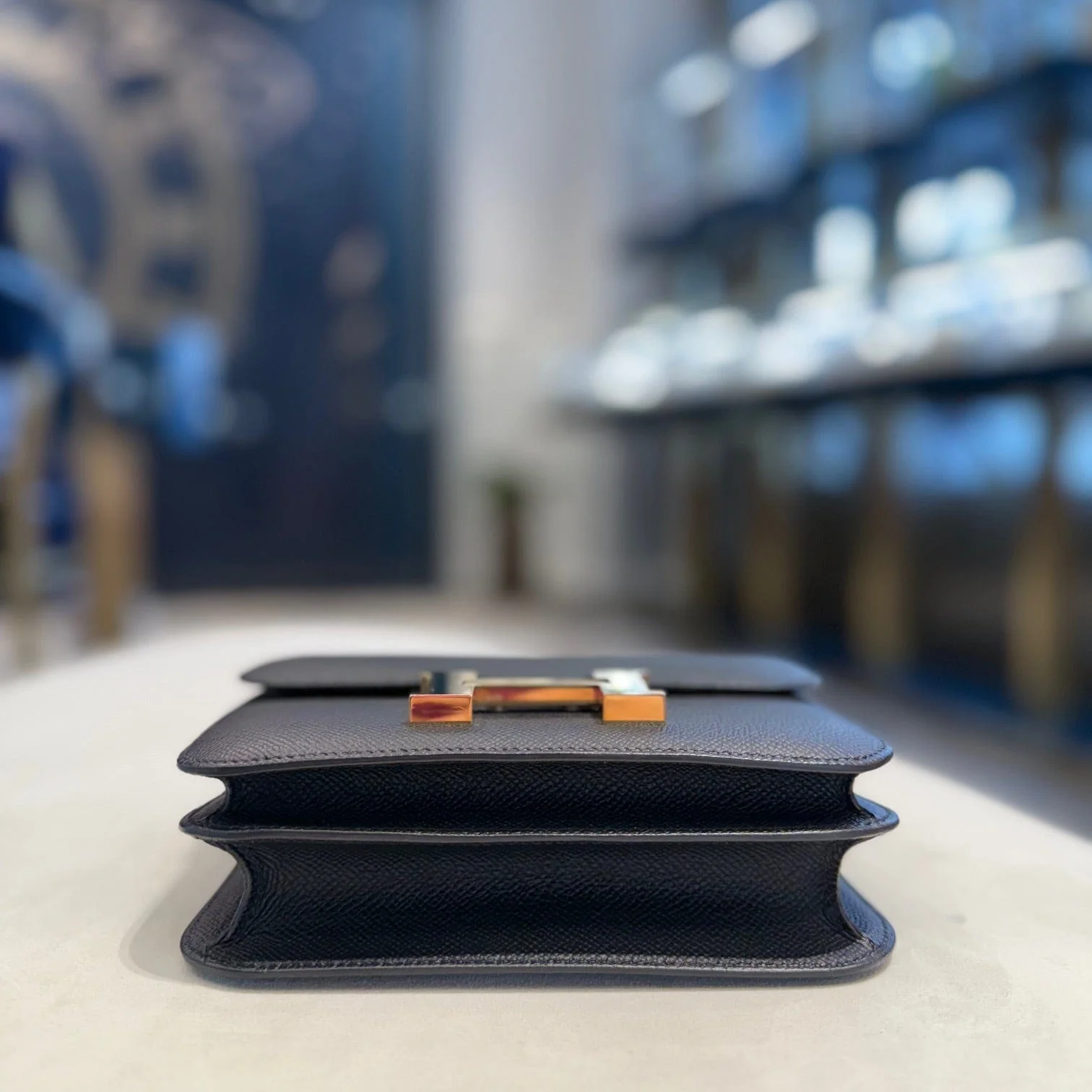 Hermès Noir and Bleu Electrique Constance 18 Verso Epsom Gold Hardware Hermès Special Order HSS - Image 6