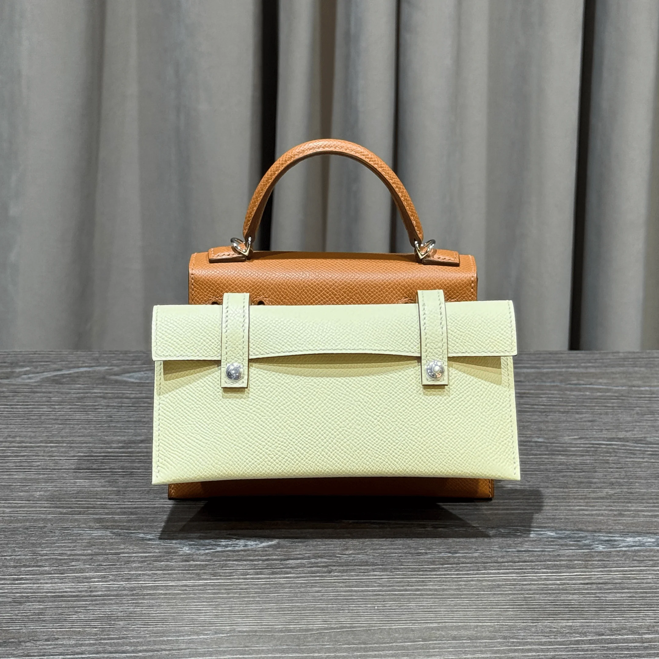 Hermès Gold Picto Kelly Doll Epsom Palladium Hardware Limited Edition - Image 10