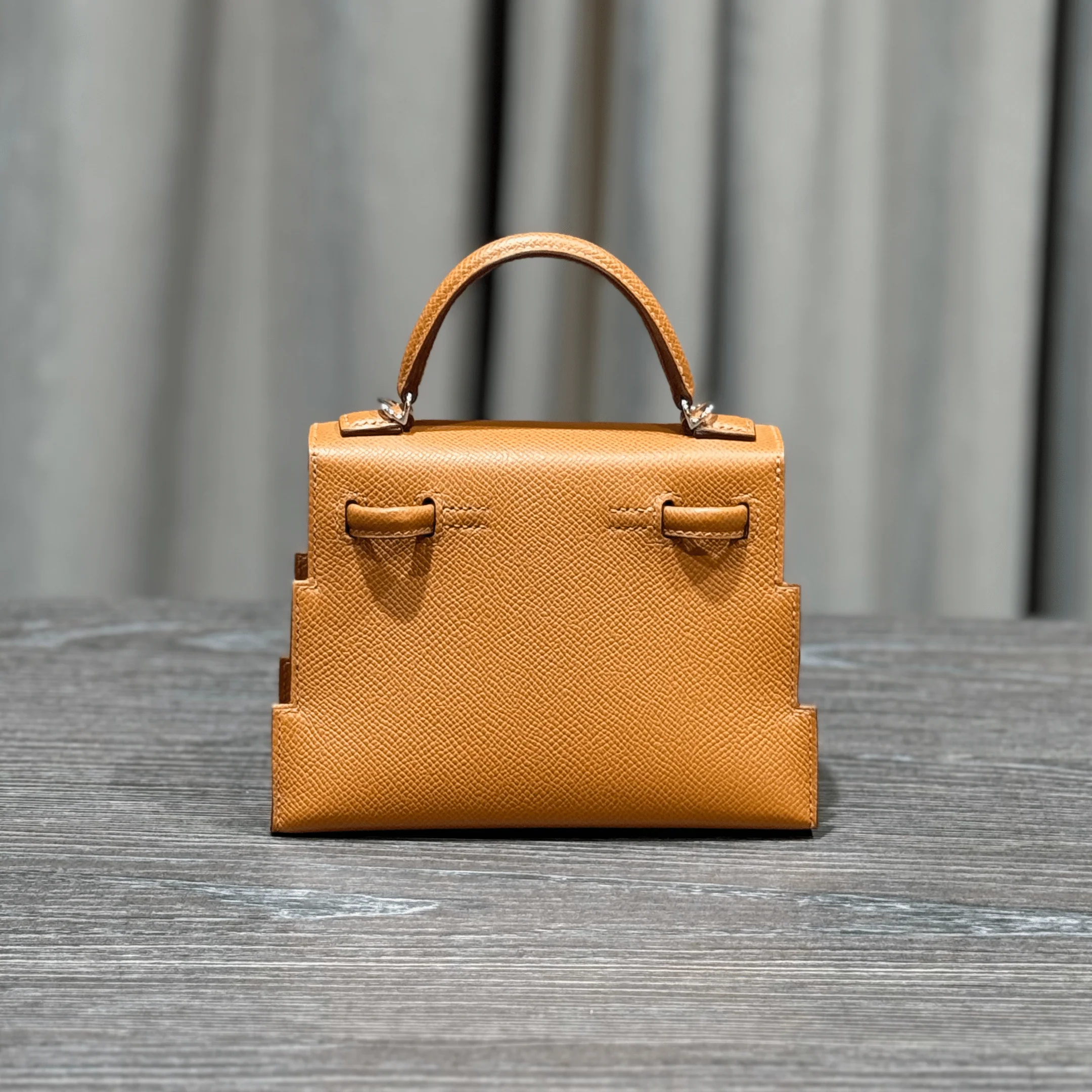 Hermès Gold Picto Kelly Doll Epsom Palladium Hardware Limited Edition - Image 11