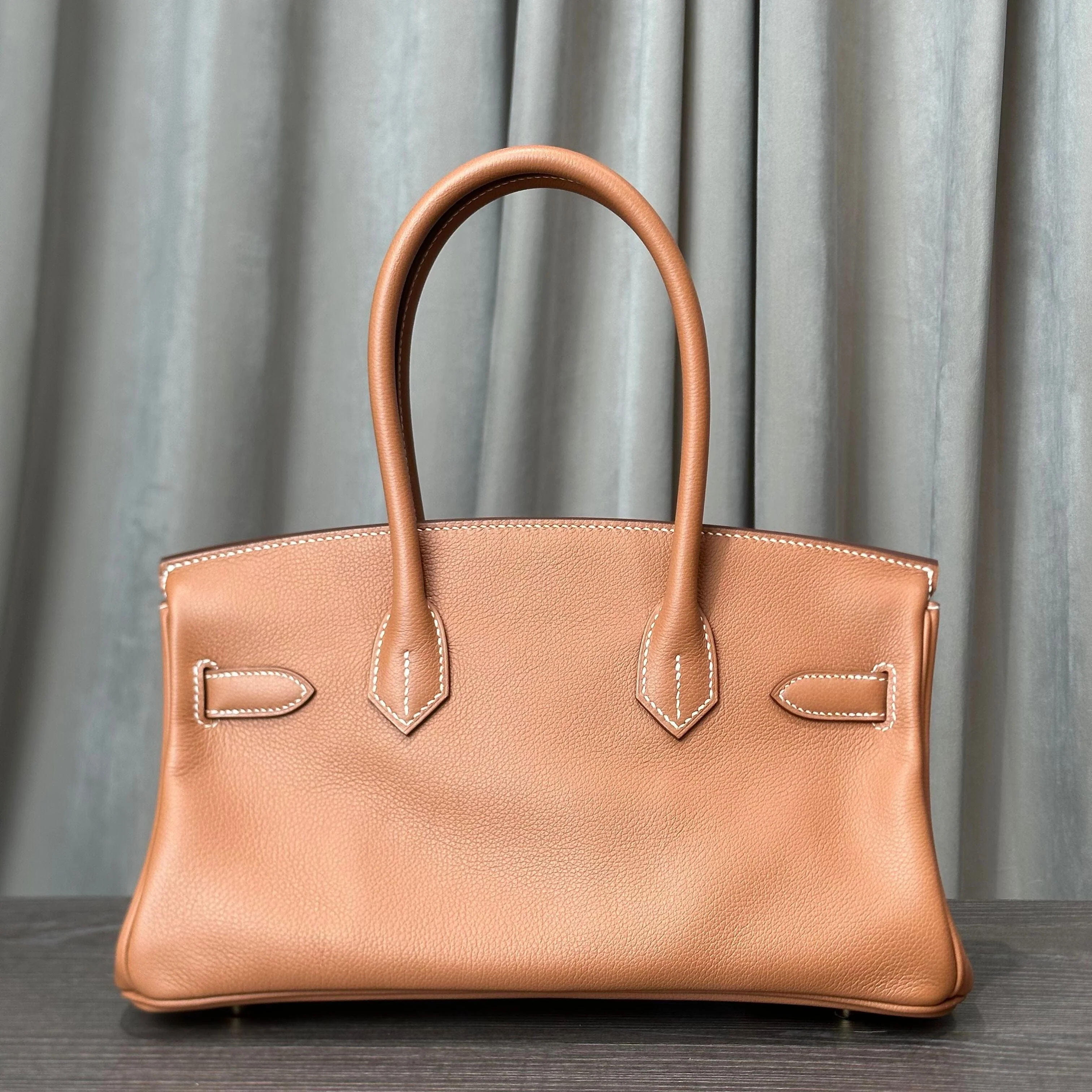 Hermès Gold Shoulder Birkin Light 29 Evercolor Gold Hardware - Image 3