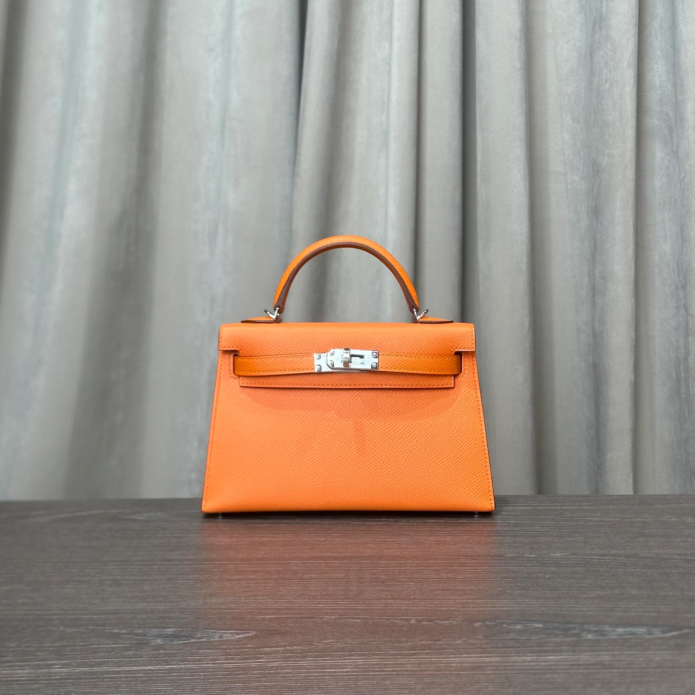 Hermès Orange Mini Kelly Sellier 20 Epsom Palladium Hardware - Image 3