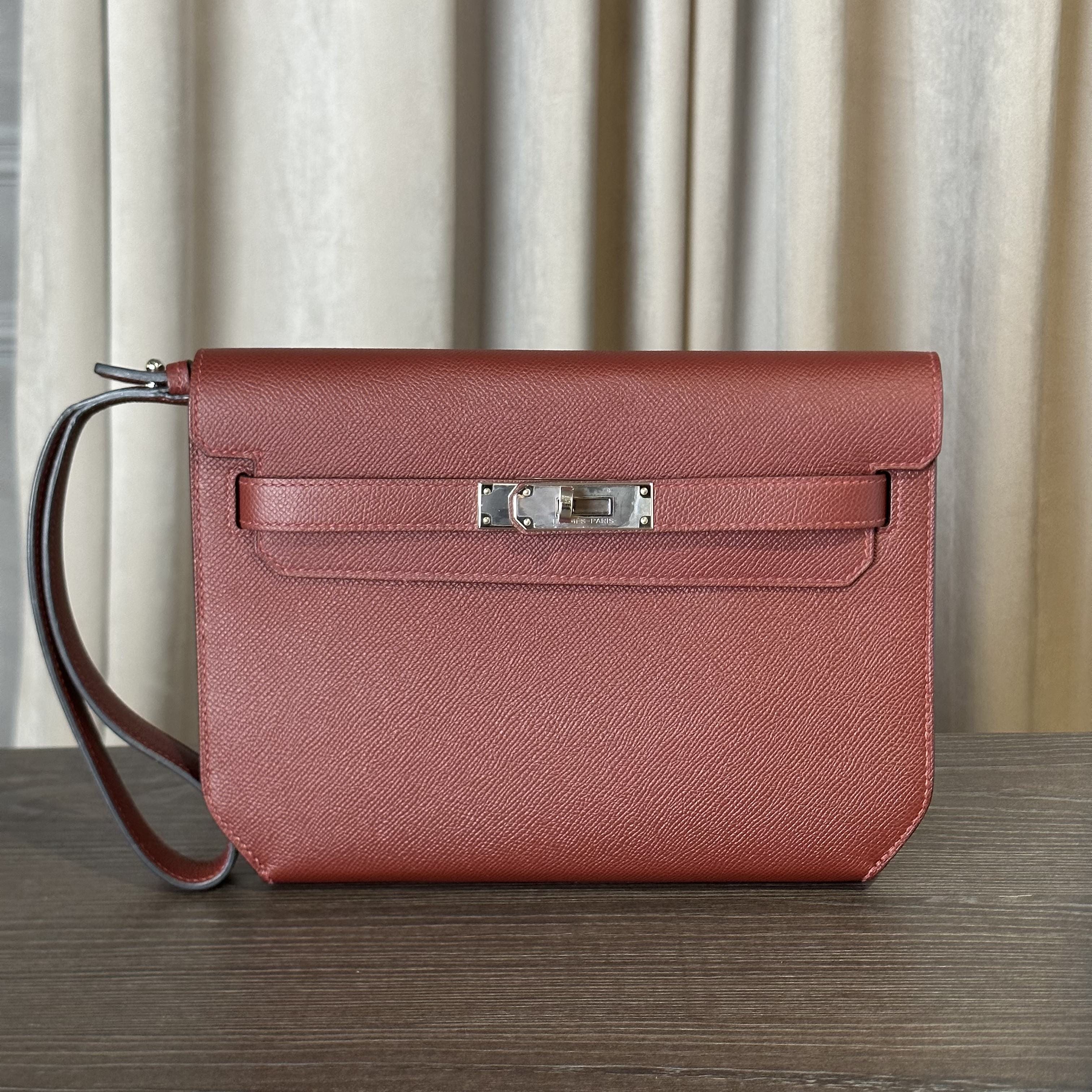 Hermès Rouge H Kelly Depeches 25 Epsom Palladium Hardware - Image 2