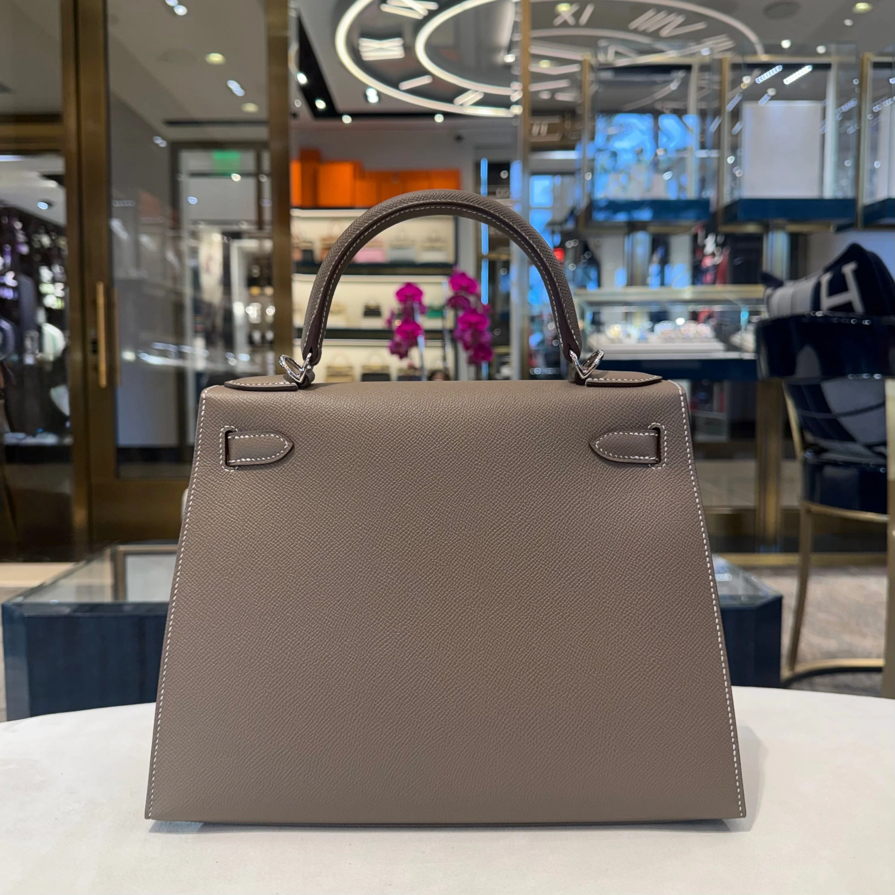 Hermès Etoupe Kelly Sellier 28 Epsom Palladium Hardware - Image 3