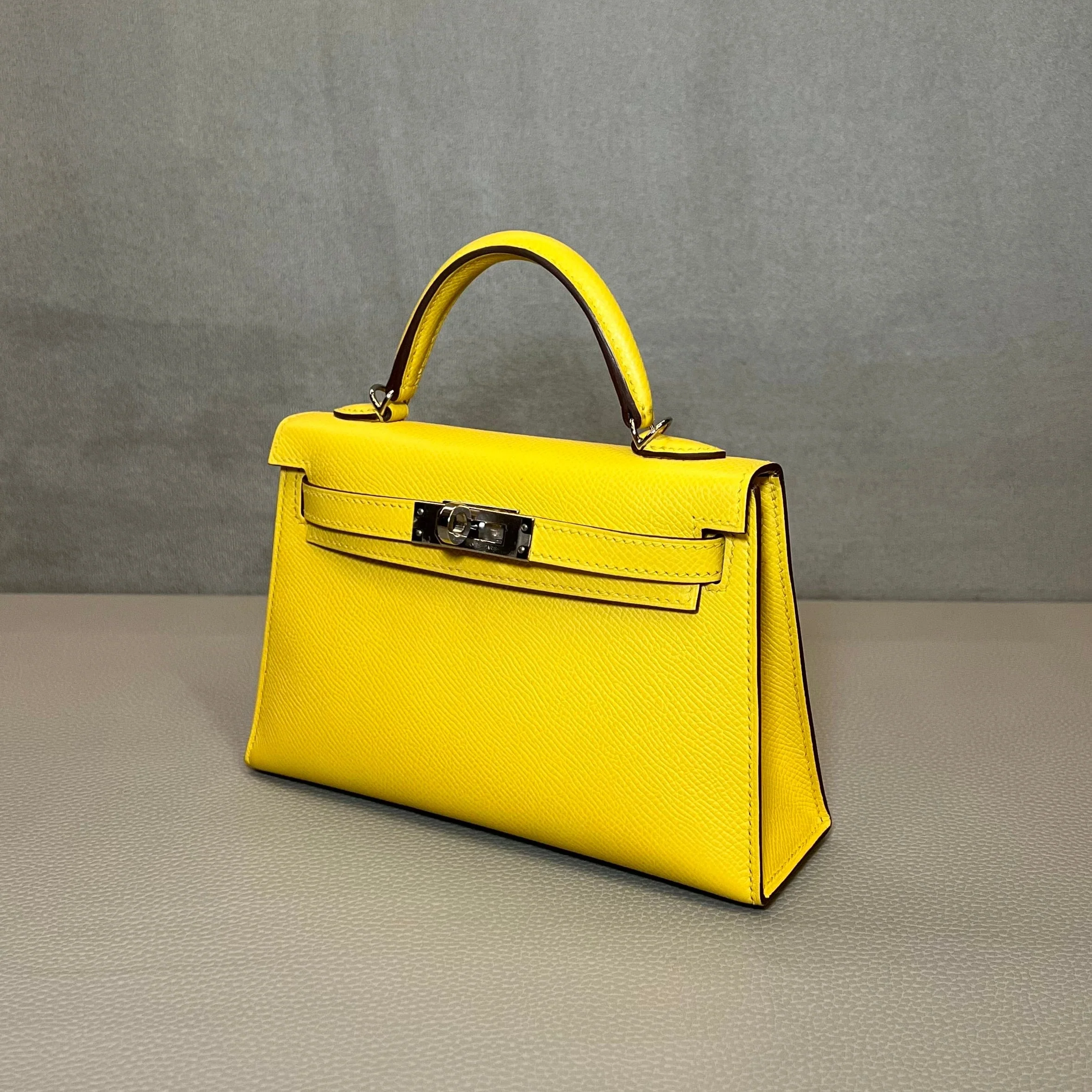 Hermès Jaune de Naples Mini Kelly 20 Sellier Mini Epsom Palladium Hardware - Image 6