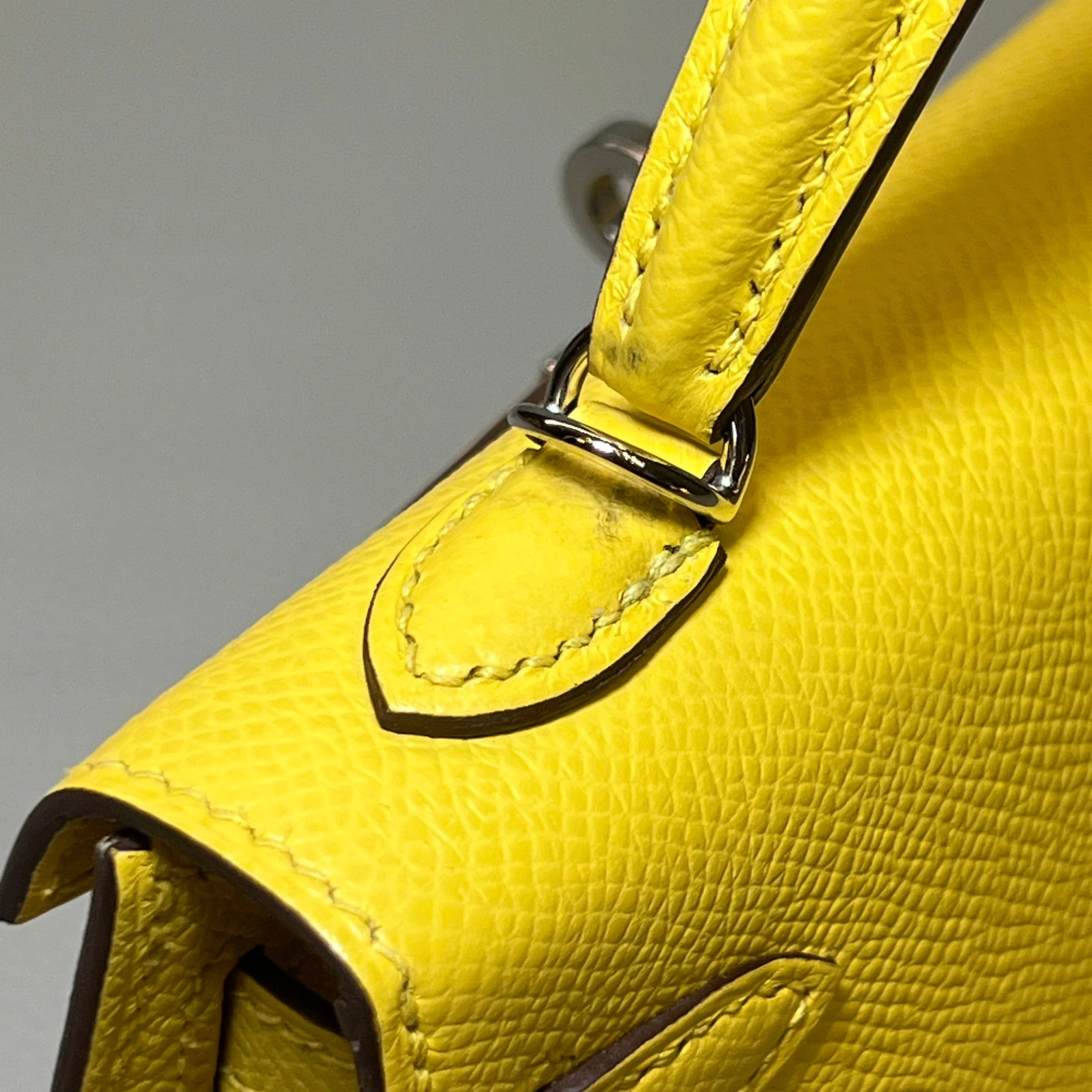 Hermès Jaune de Naples Mini Kelly 20 Sellier Mini Epsom Palladium Hardware - Image 8