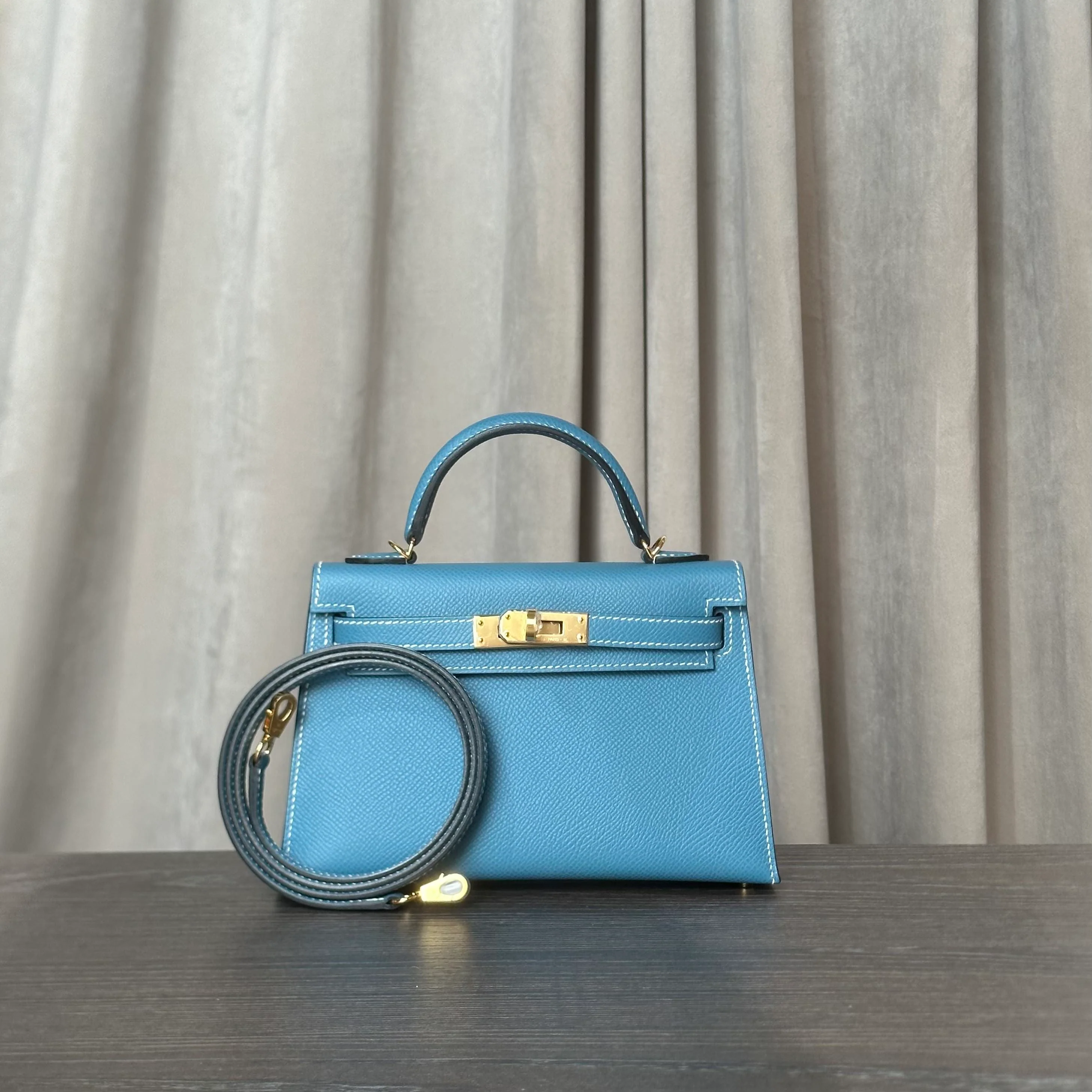 Hermès Bleu Jean Mini Kelly Sellier 20 Epsom Gold Hardware - Image 2