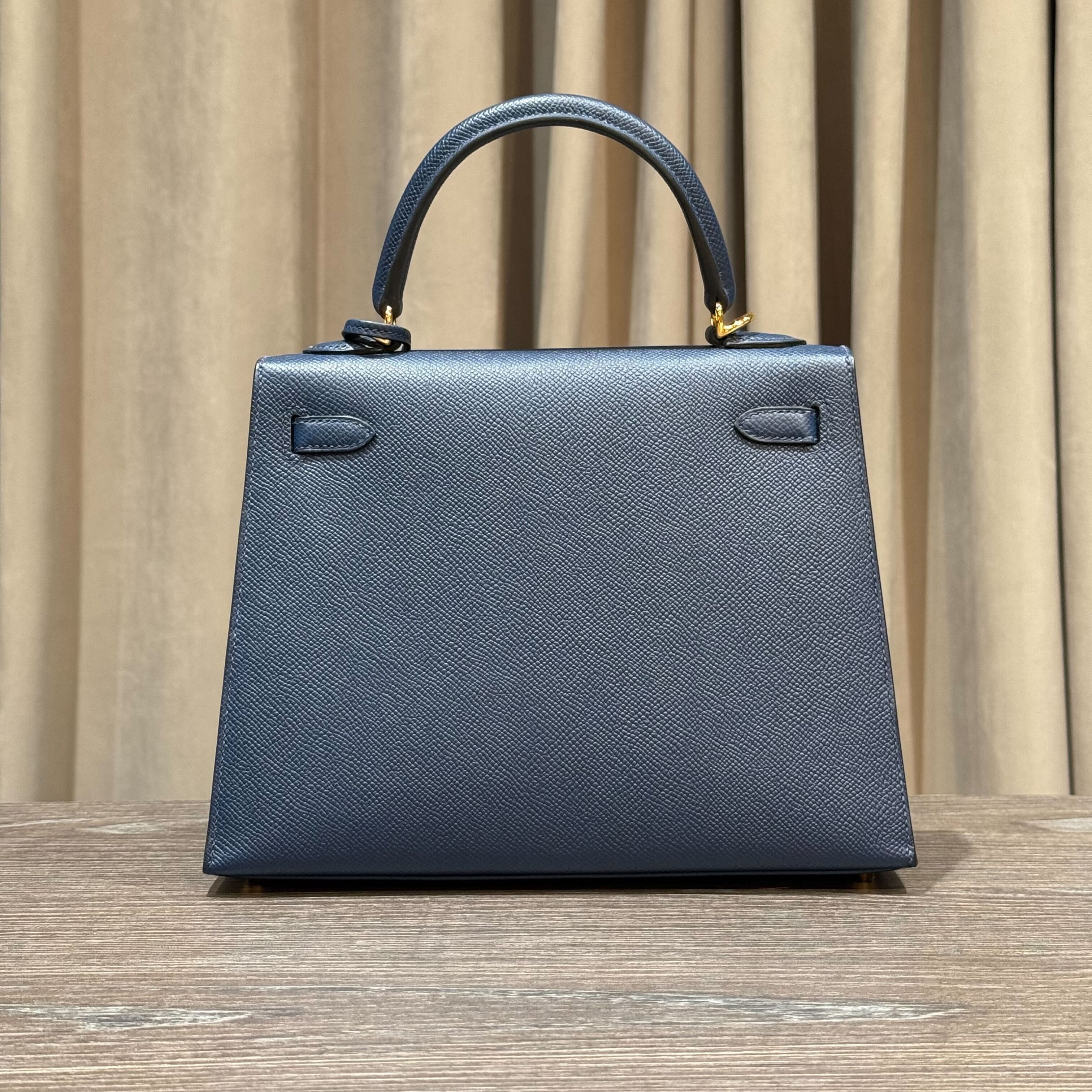 Hermès Blue Sapphire Kelly Sellier 25 Epsom Gold Hardware - Image 4