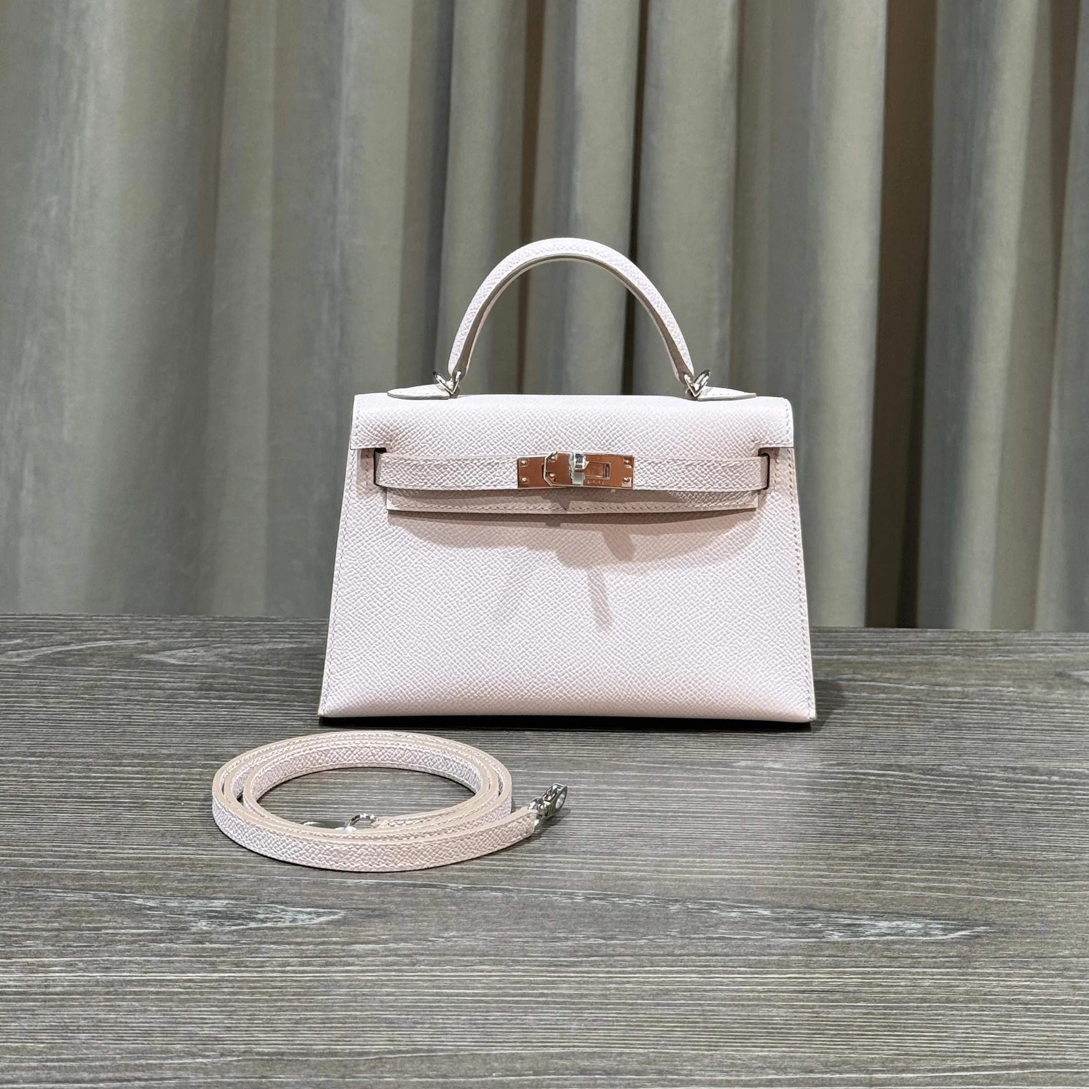 Hermès Mauve Pale Mini Kelly Sellier 20 Epsom Palladium Hardware - Image 2
