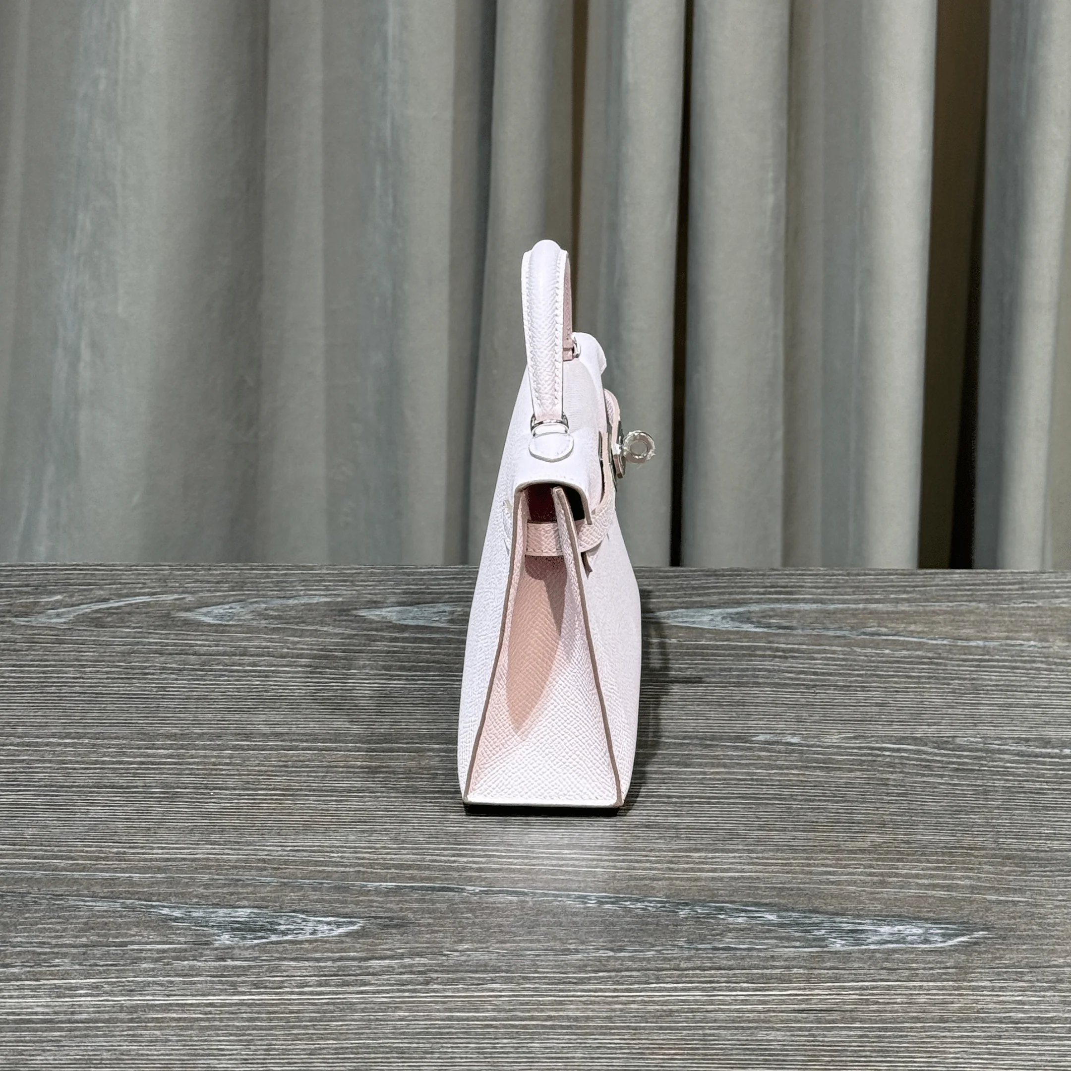 Hermès Mauve Pale Mini Kelly Sellier 20 Epsom Palladium Hardware - Image 4