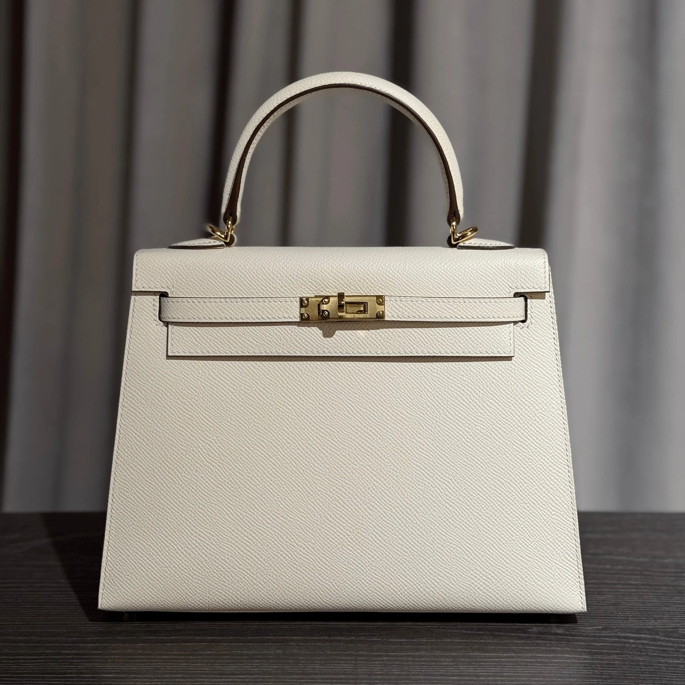 Hermès Nata Kelly Sellier 25 Epsom Gold Hardware - Image 2