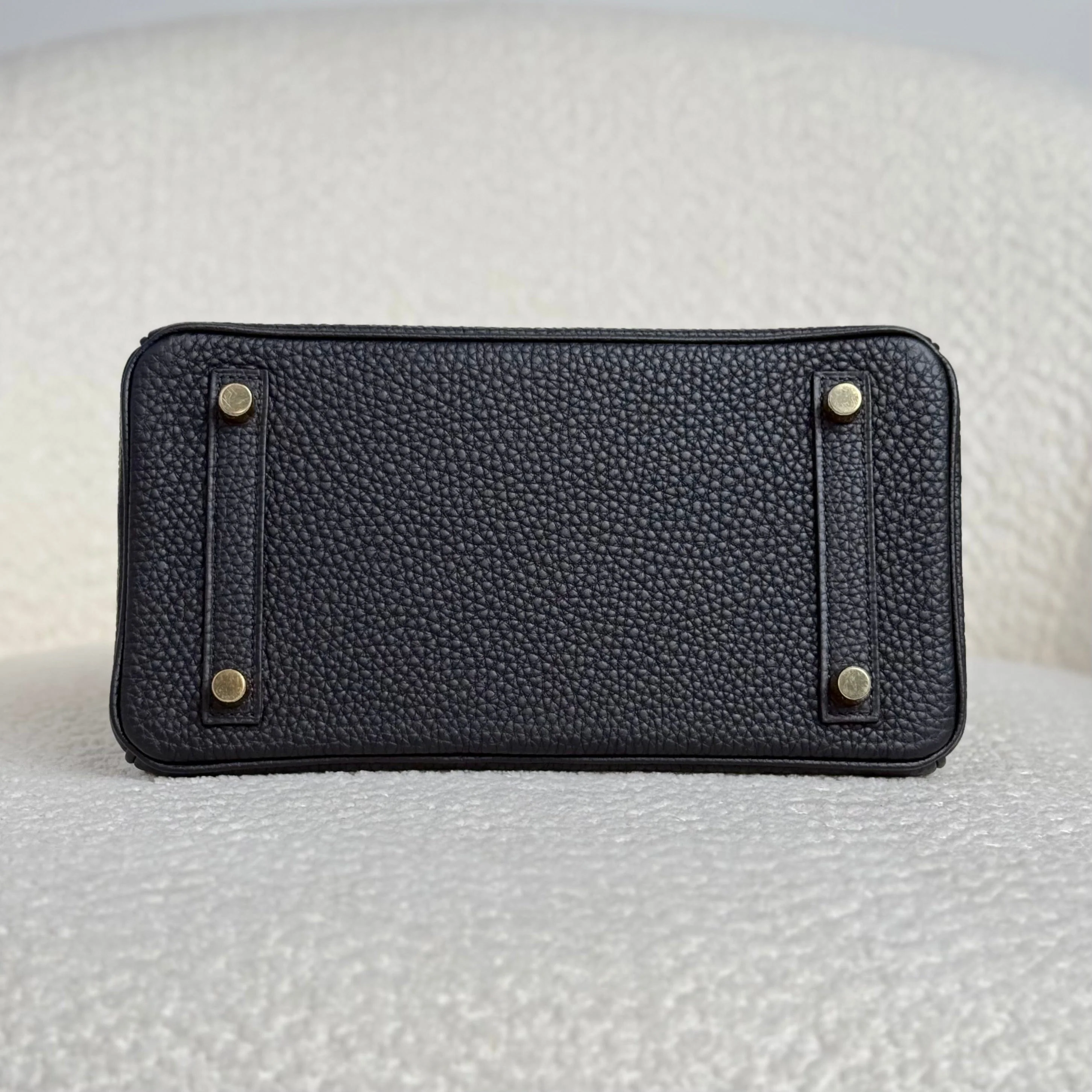 Hermès Noir Birkin 25 Togo Gold Hardware - Image 6