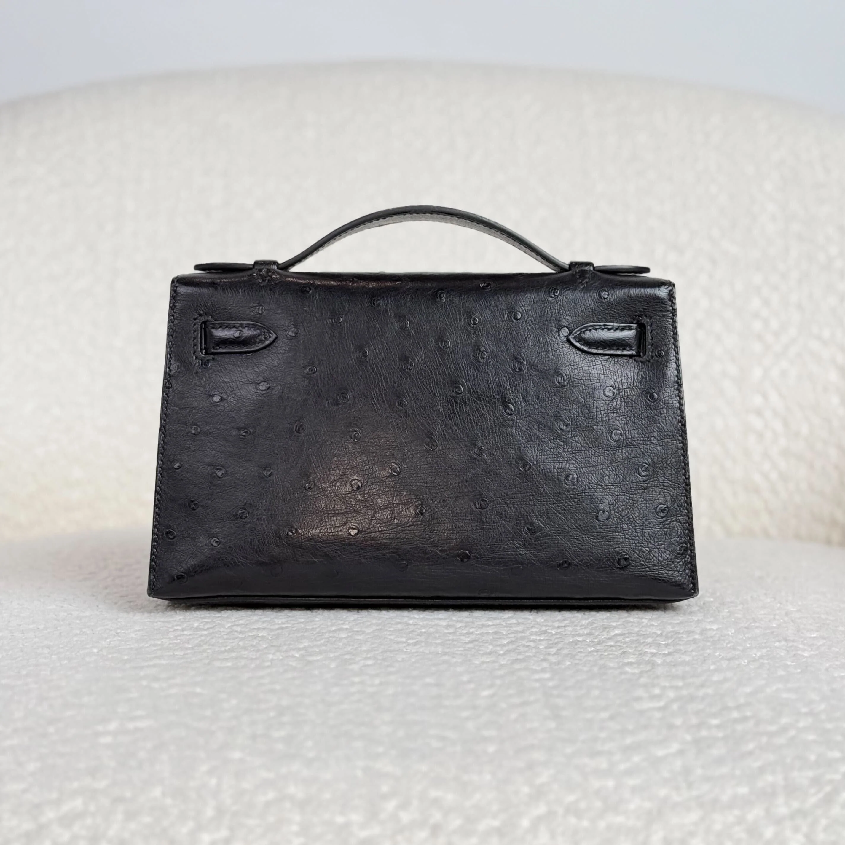 Hermès Noir Kelly Pochette Ostrich Palladium Hardware - Image 3
