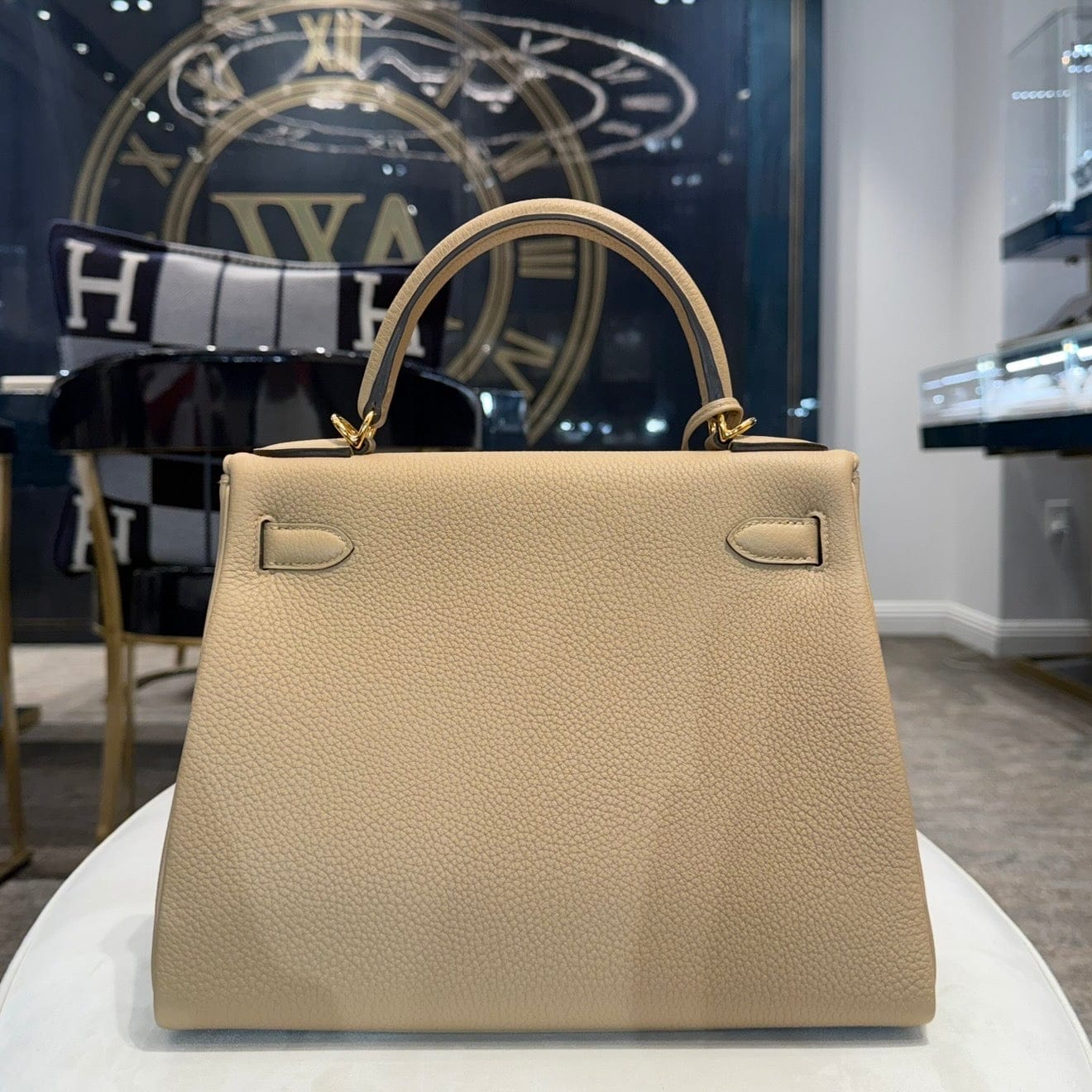 Hermès Poussiere Kelly Retourne 28 Togo Gold Hardware - Image 4