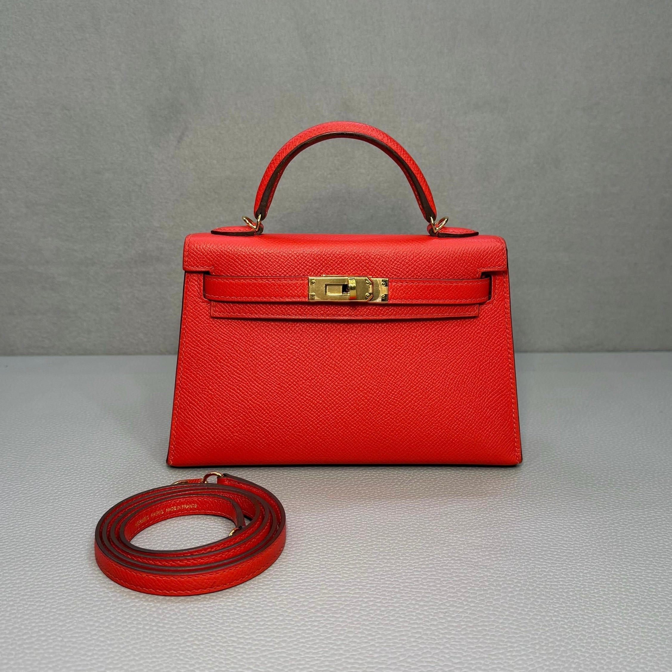 Hermès Rouge Tomate Mini Kelly Sellier 20 Epsom Gold Hardware - Image 3
