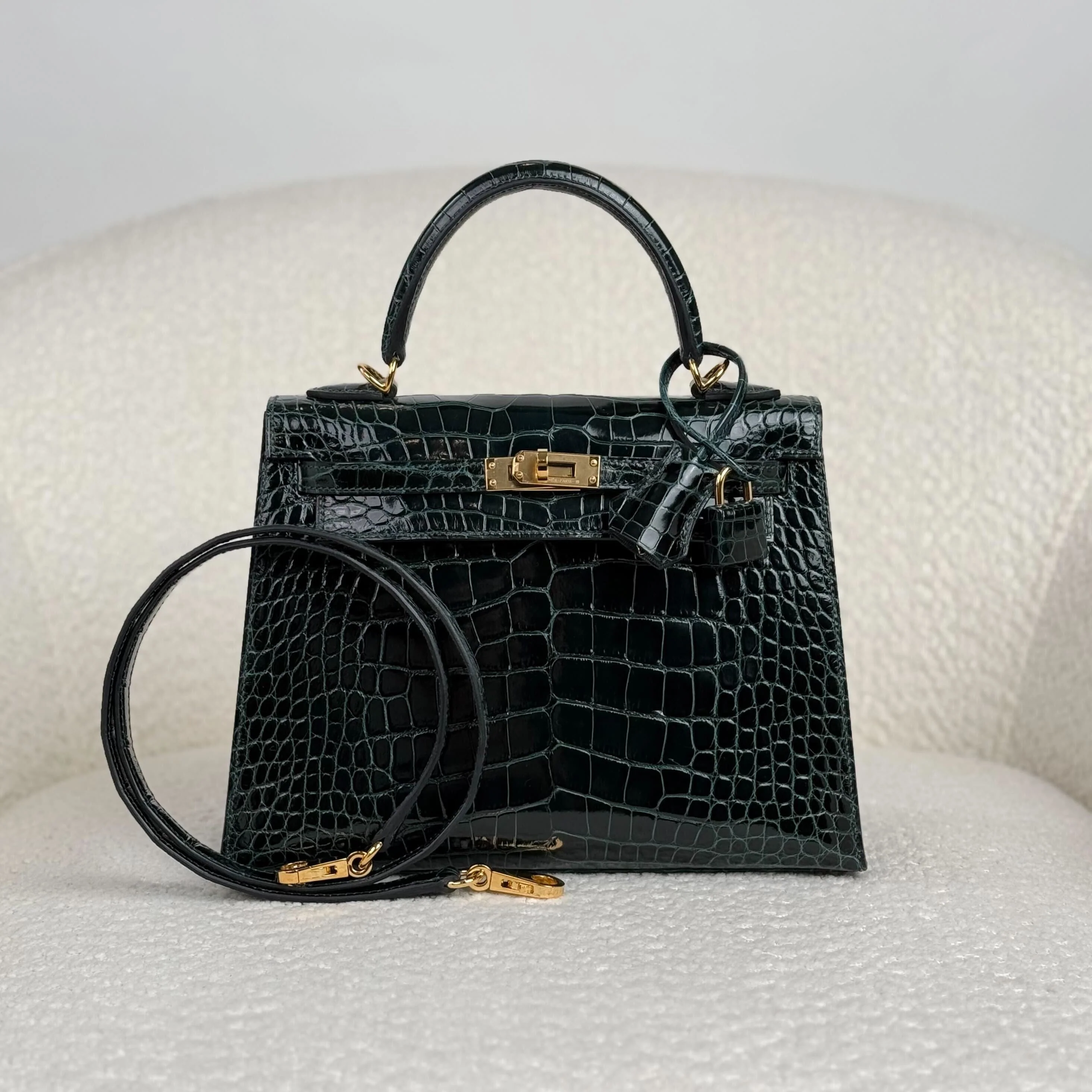 Hermès Vert Cypres Kelly Sellier 25 Alligator Mississippiensis Gold Hardware - Image 2