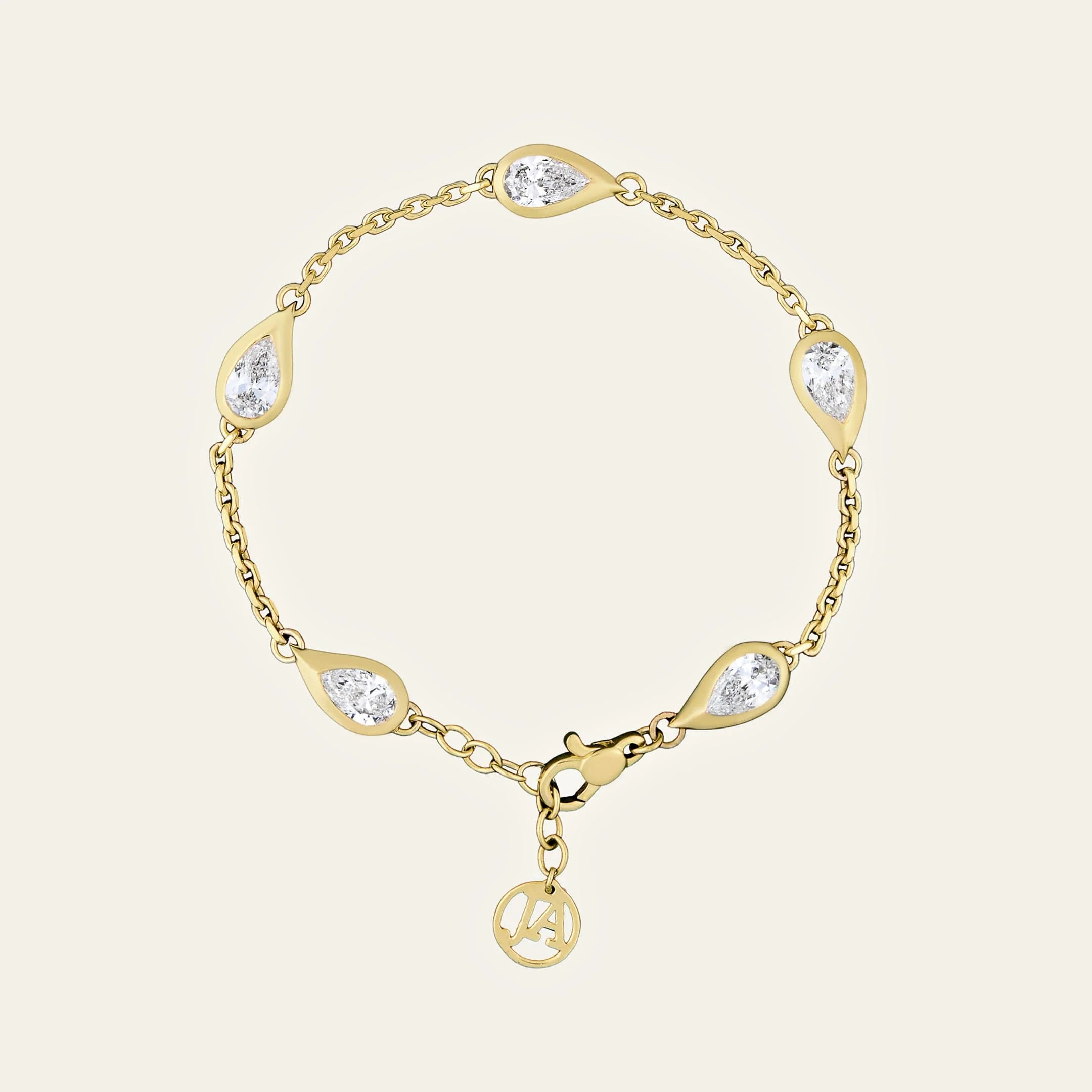 Mika Pear Shaped Diamond Bracelet in Yellow Gold