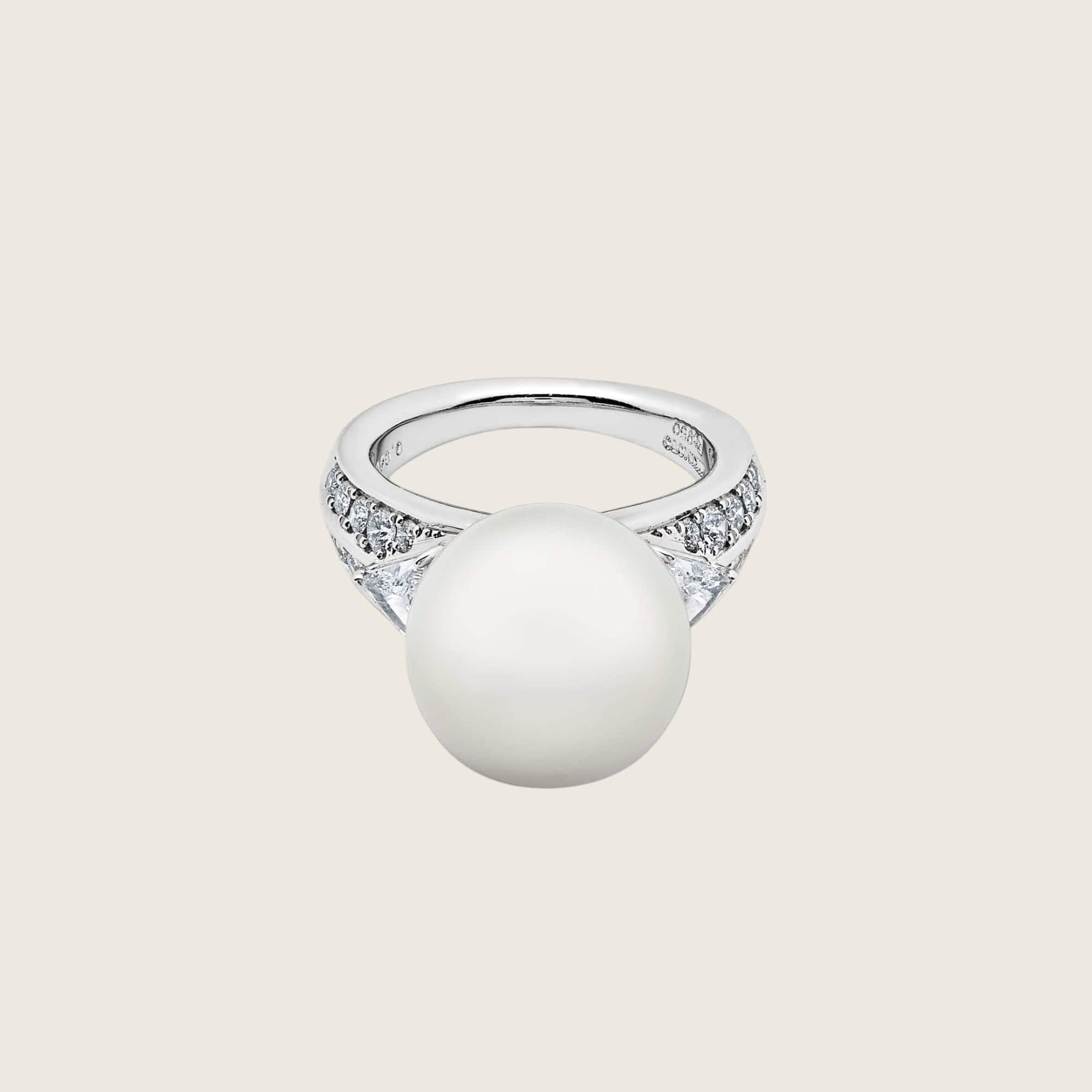 Mikimoto White South Sea Cultured Pearl and Diamond Ring - Image 4