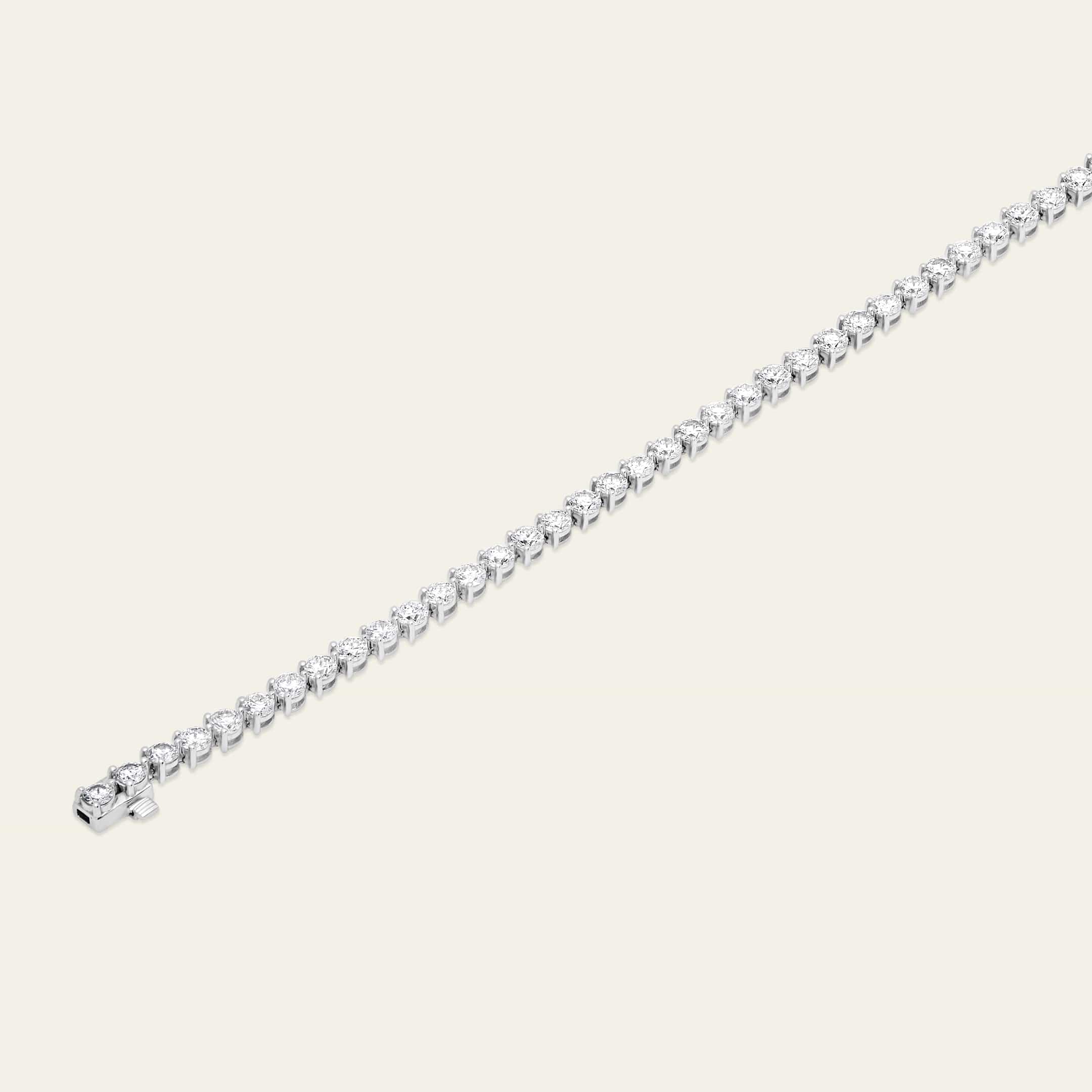 Luce 5.7 Carat Round Diamond Tennis Bracelet - Image 5