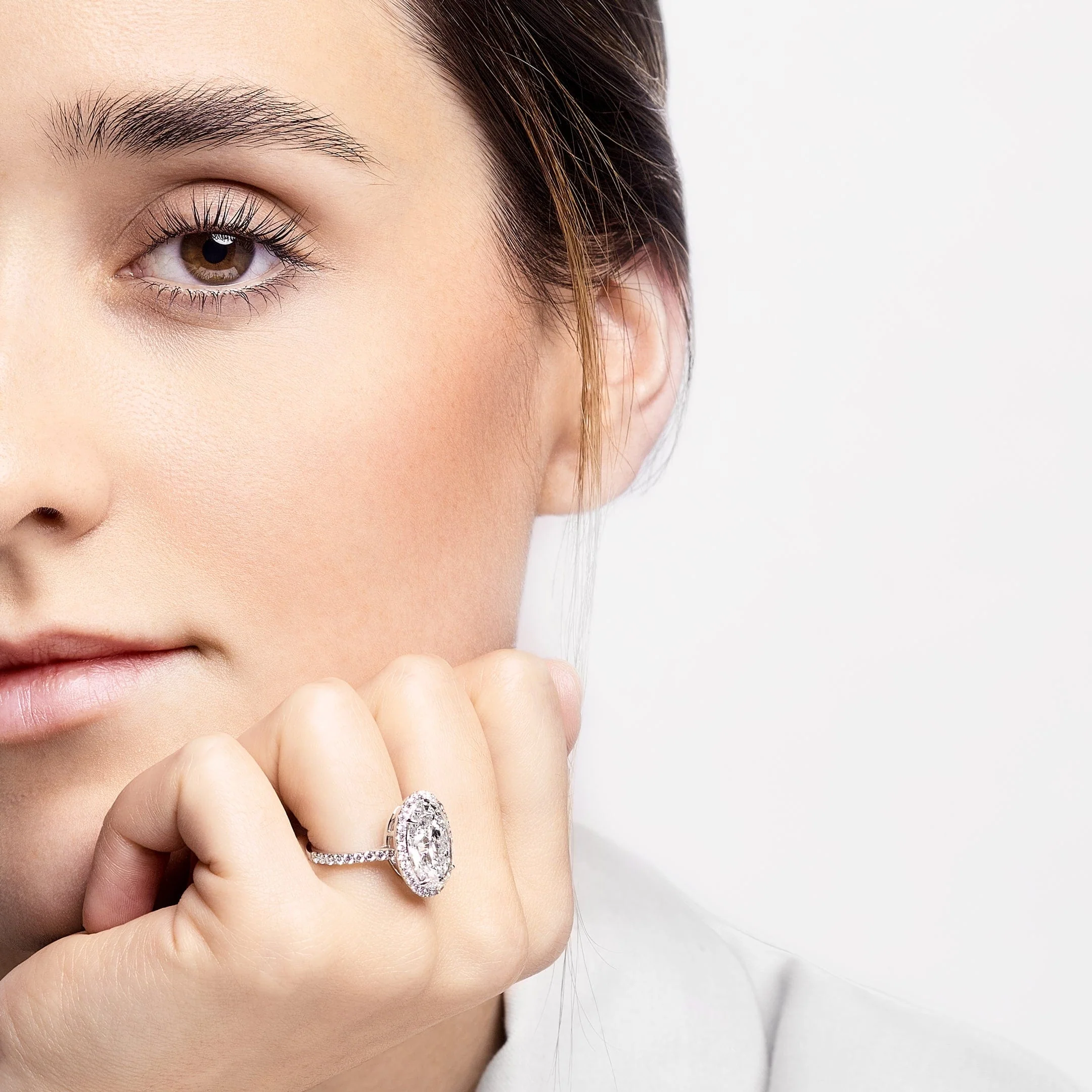 Oval Diamond Engagement Ring - Image 2