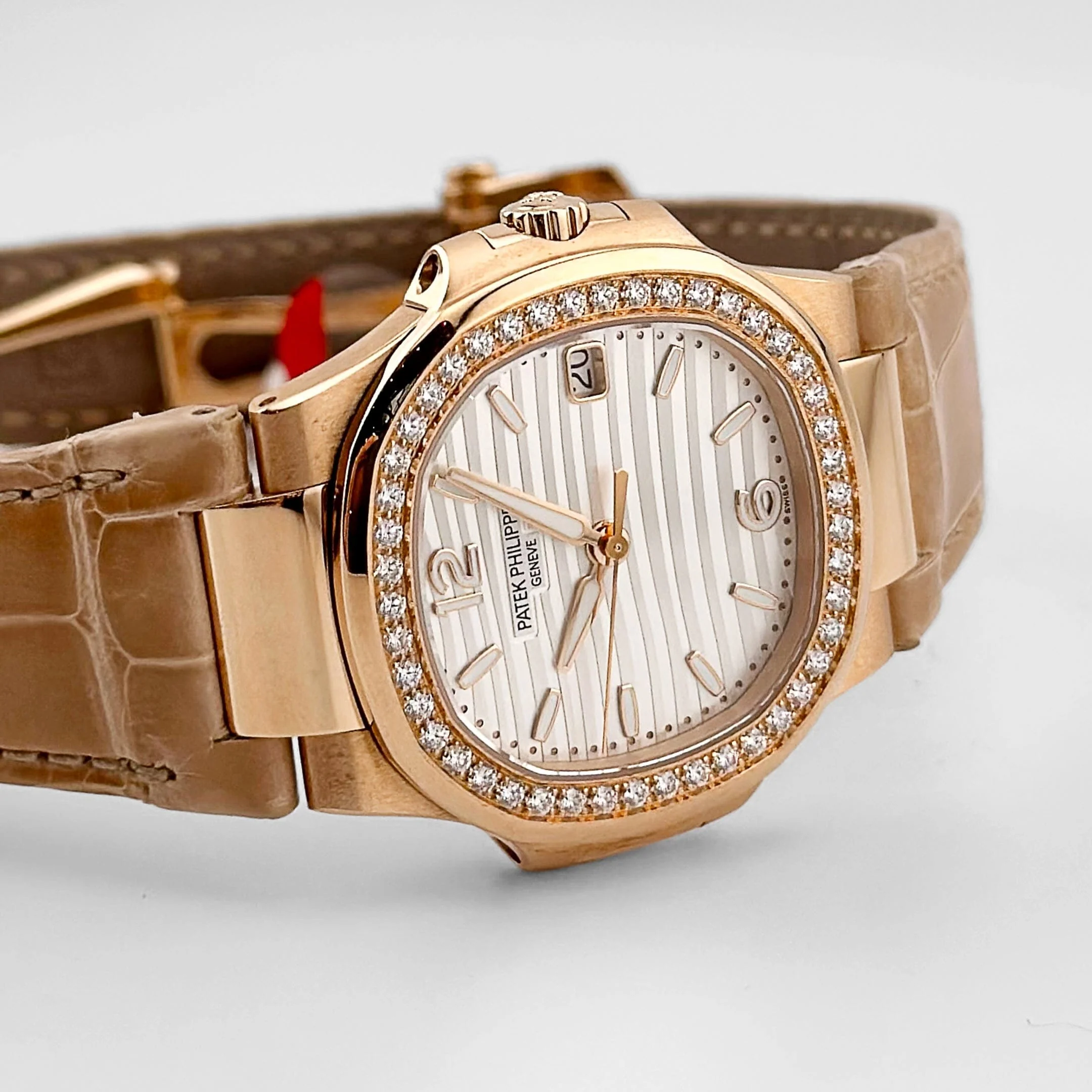 Patek Philippe Nautilus 7010R-011 'Ladies' Rose Gold Silvery Opaline Dial Diamond Bezel - Image 4