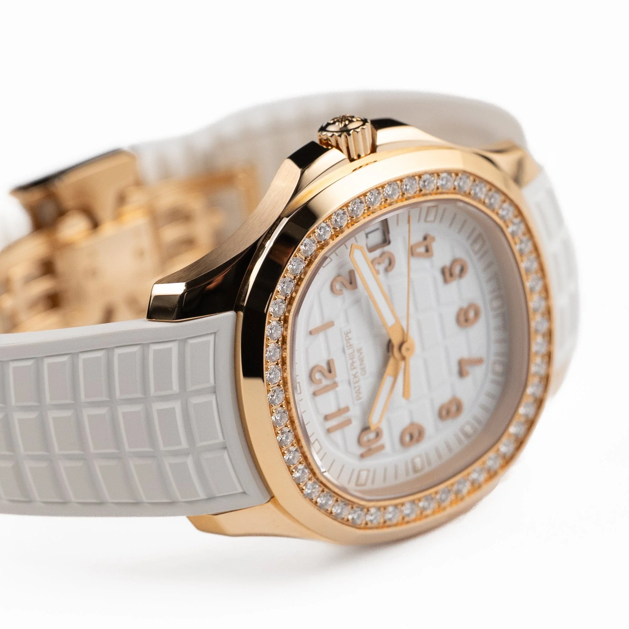 Patek Philippe Aquanaut Luce 5268/200R-001 Rose Gold White Dial Diamond Bezel - Image 6