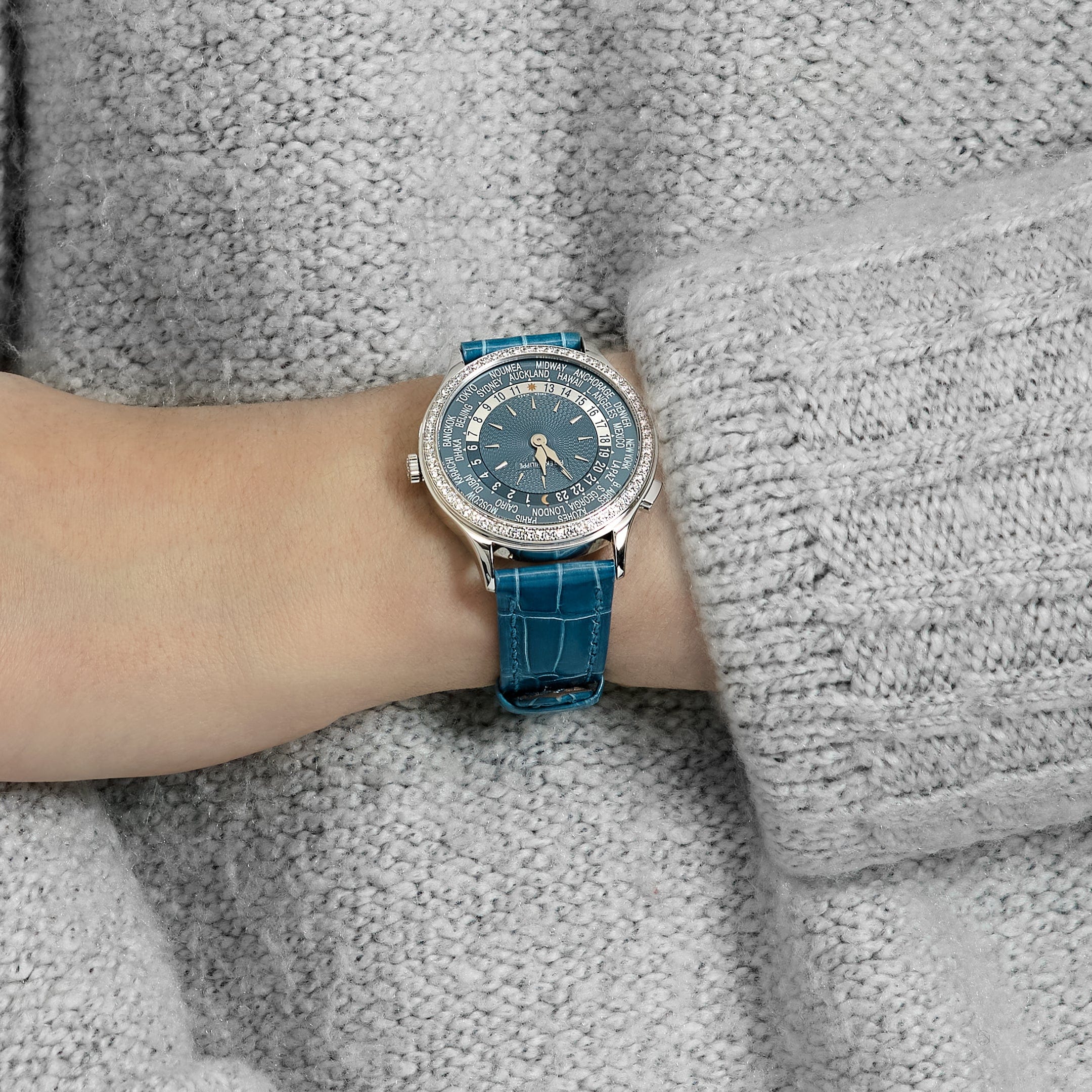 Patek Philippe Complications 7130G-016 World Time l White Gold Gray-Blue Dial Diamond Bezel (2022) - Image 2