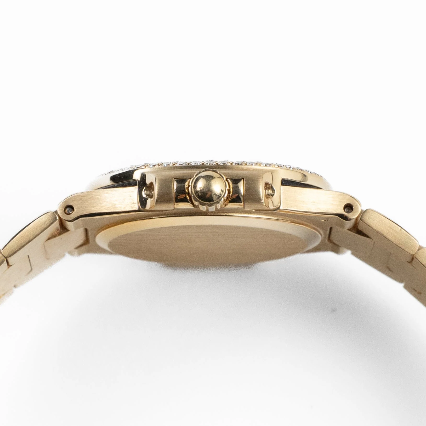 Patek Philippe Nautilus 4700 'Ladies' Yellow Gold Champagne Diamond Dial Diamond Bezel - Image 7