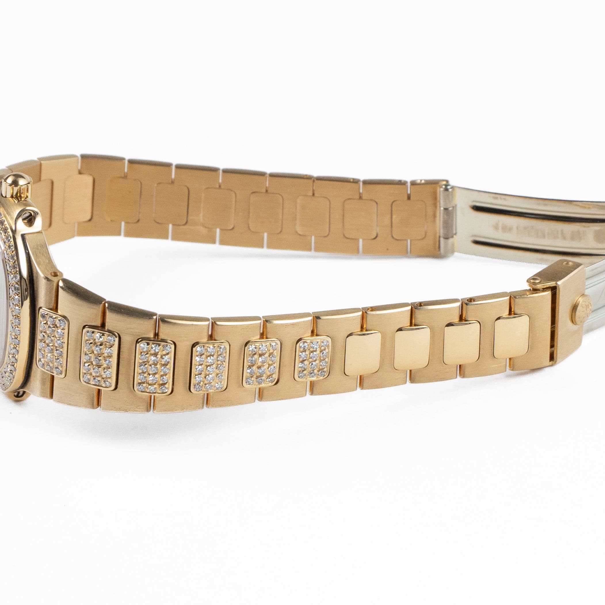 Patek Philippe Nautilus 4700 'Ladies' Yellow Gold Champagne Diamond Dial Diamond Bezel - Image 9